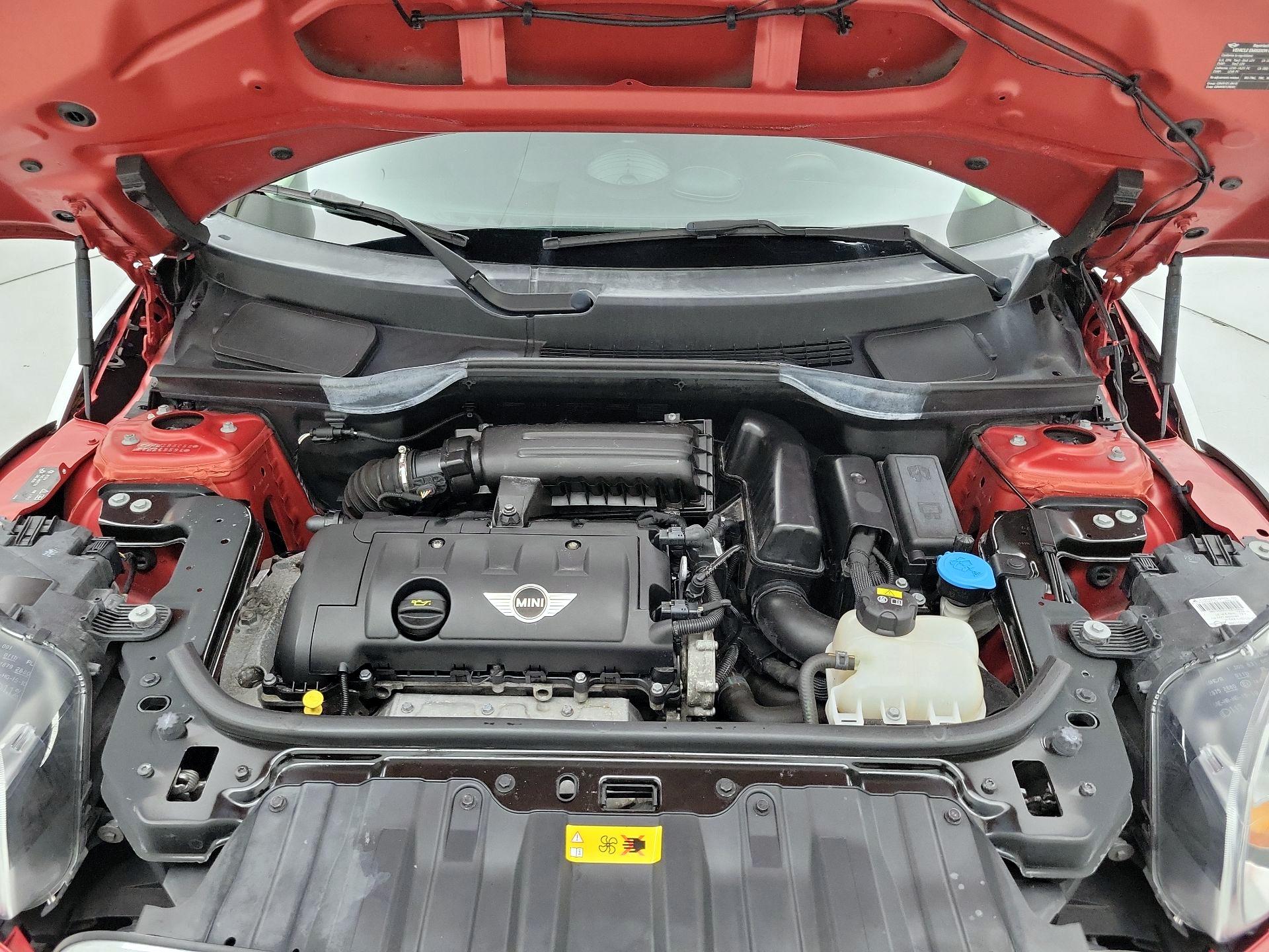 Thumbnail: 2016 MINI Cooper Countryman - 19