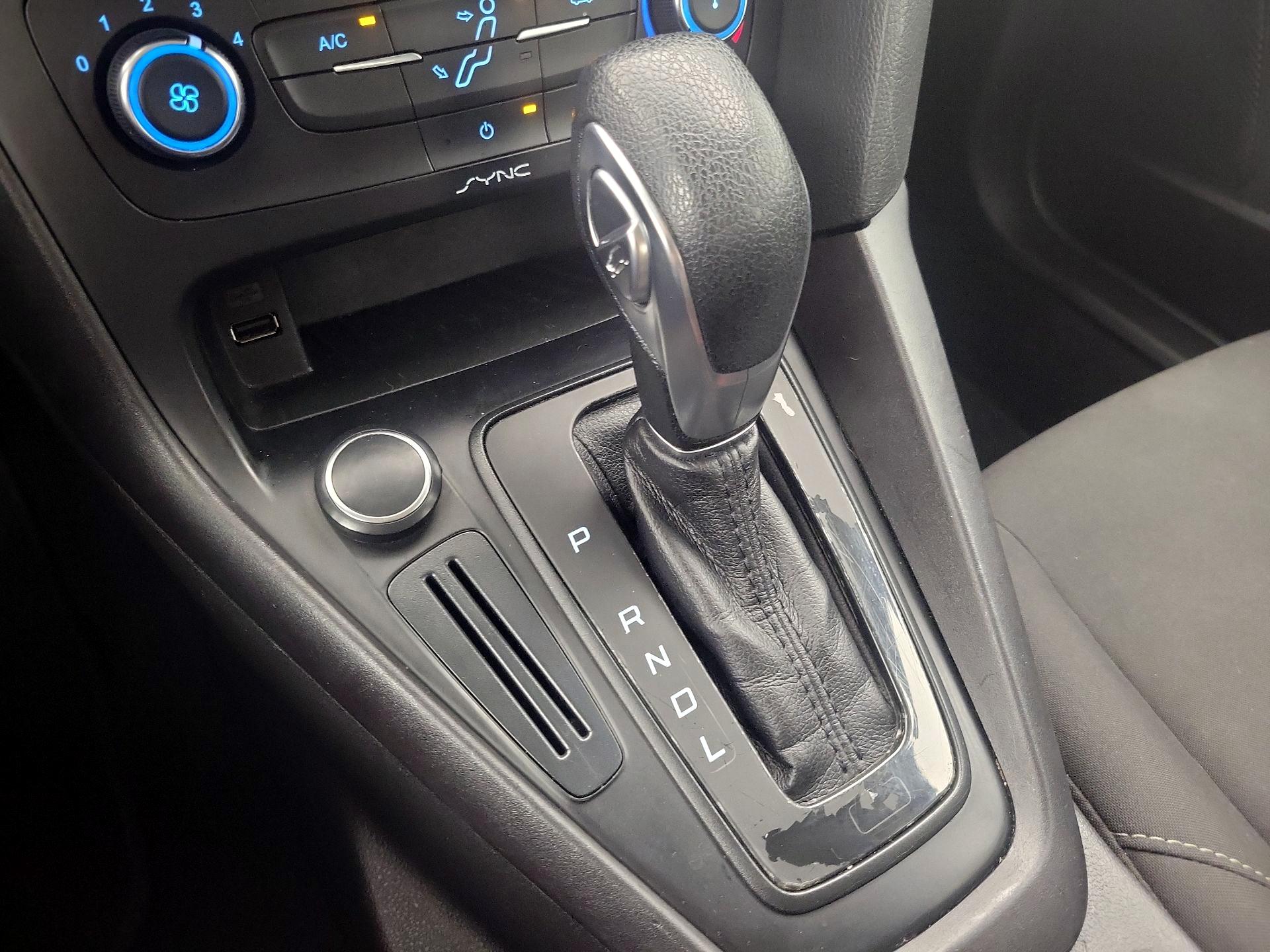 Thumbnail: 2017 Ford Focus - 17