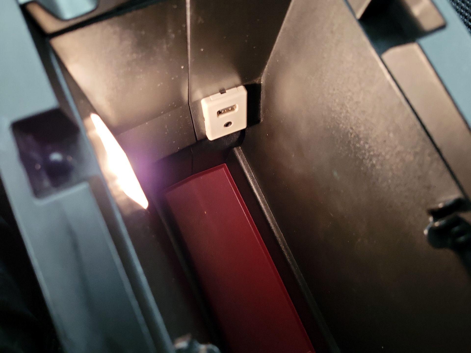 Thumbnail: 2016 Chevrolet Equinox - 18