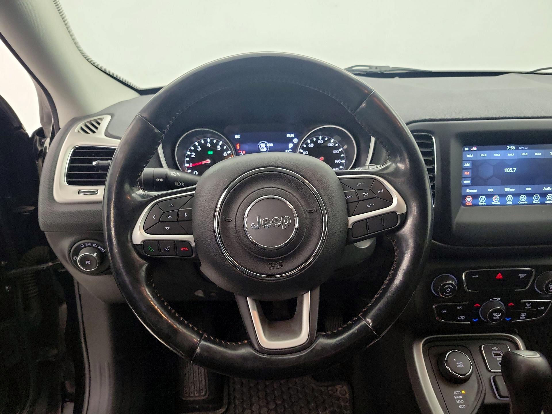 Thumbnail: 2019 Jeep Compass - 10