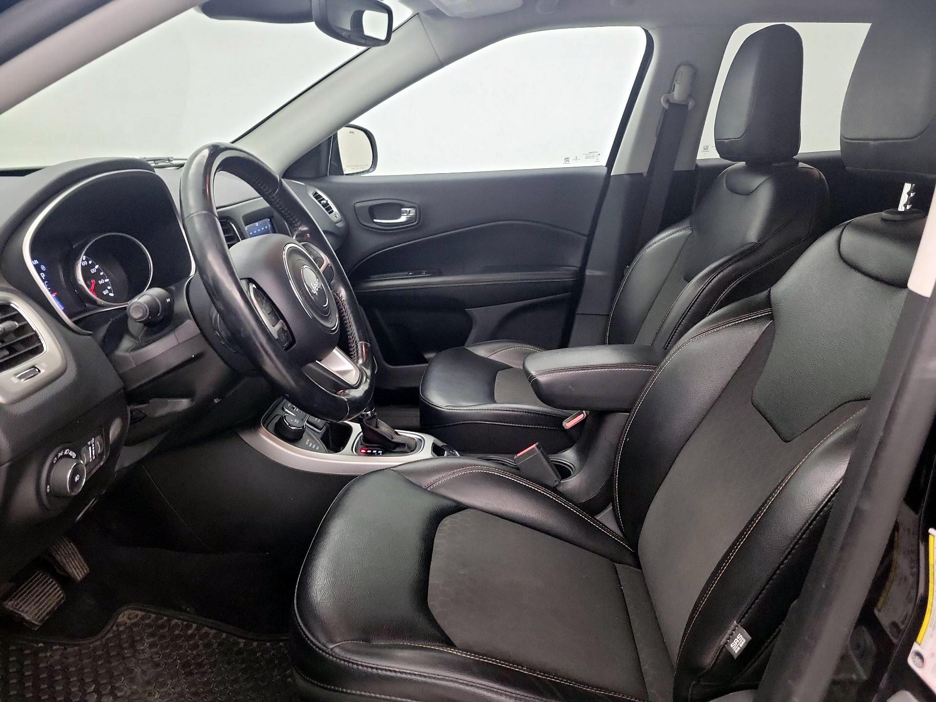 Thumbnail: 2019 Jeep Compass - 11