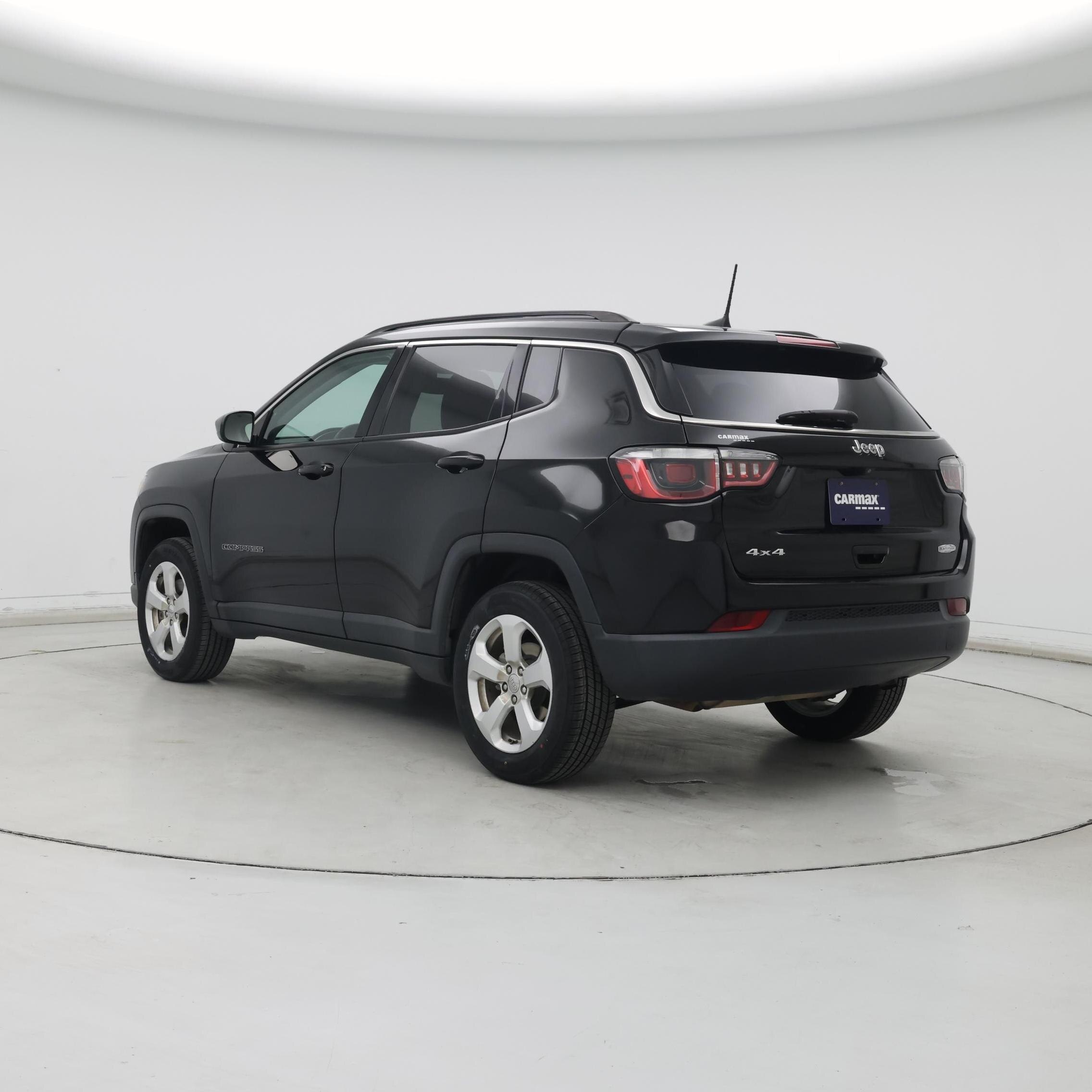 Thumbnail: 2019 Jeep Compass - 2