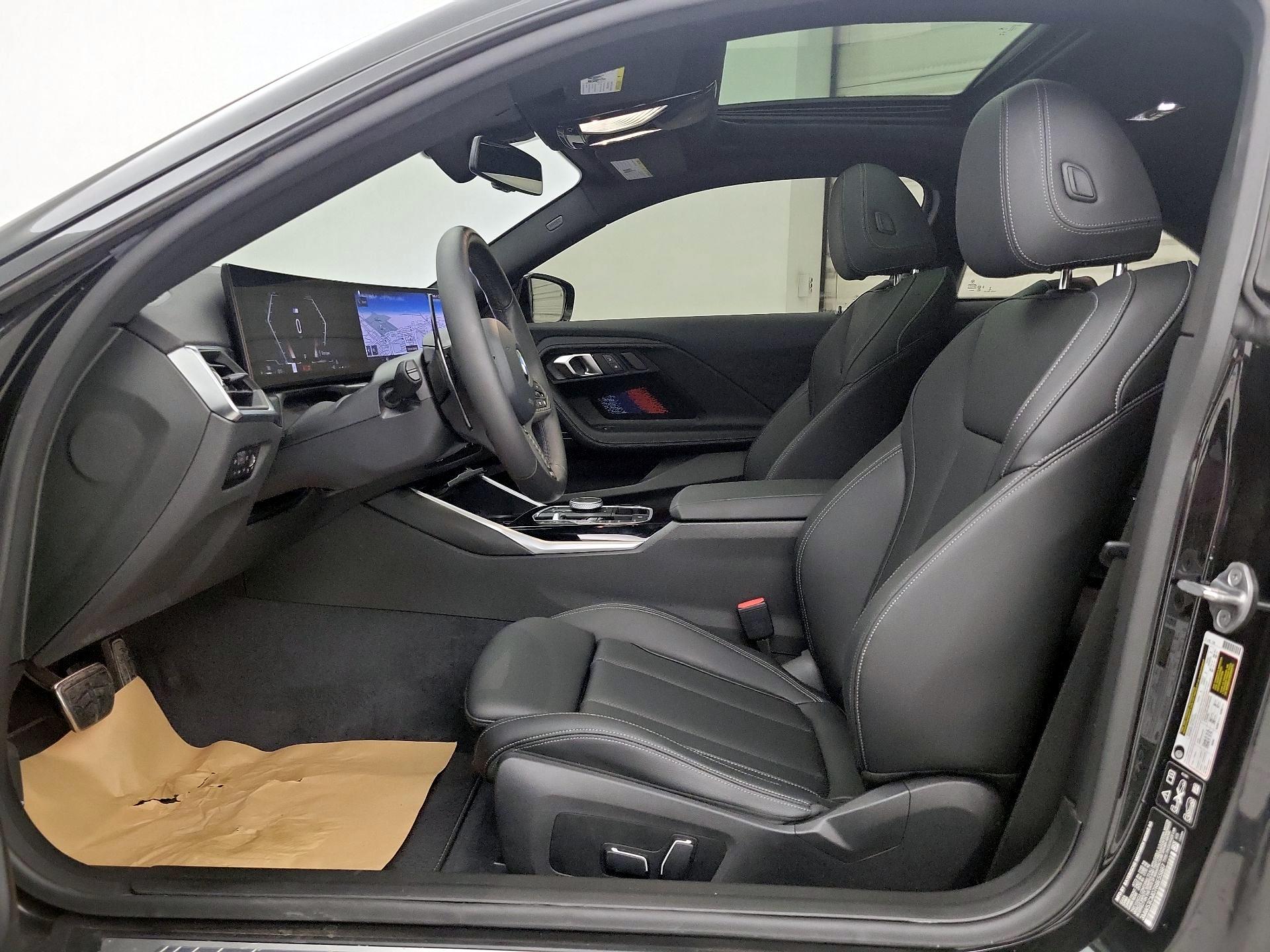 Thumbnail: 2024 BMW 2 Series - 11