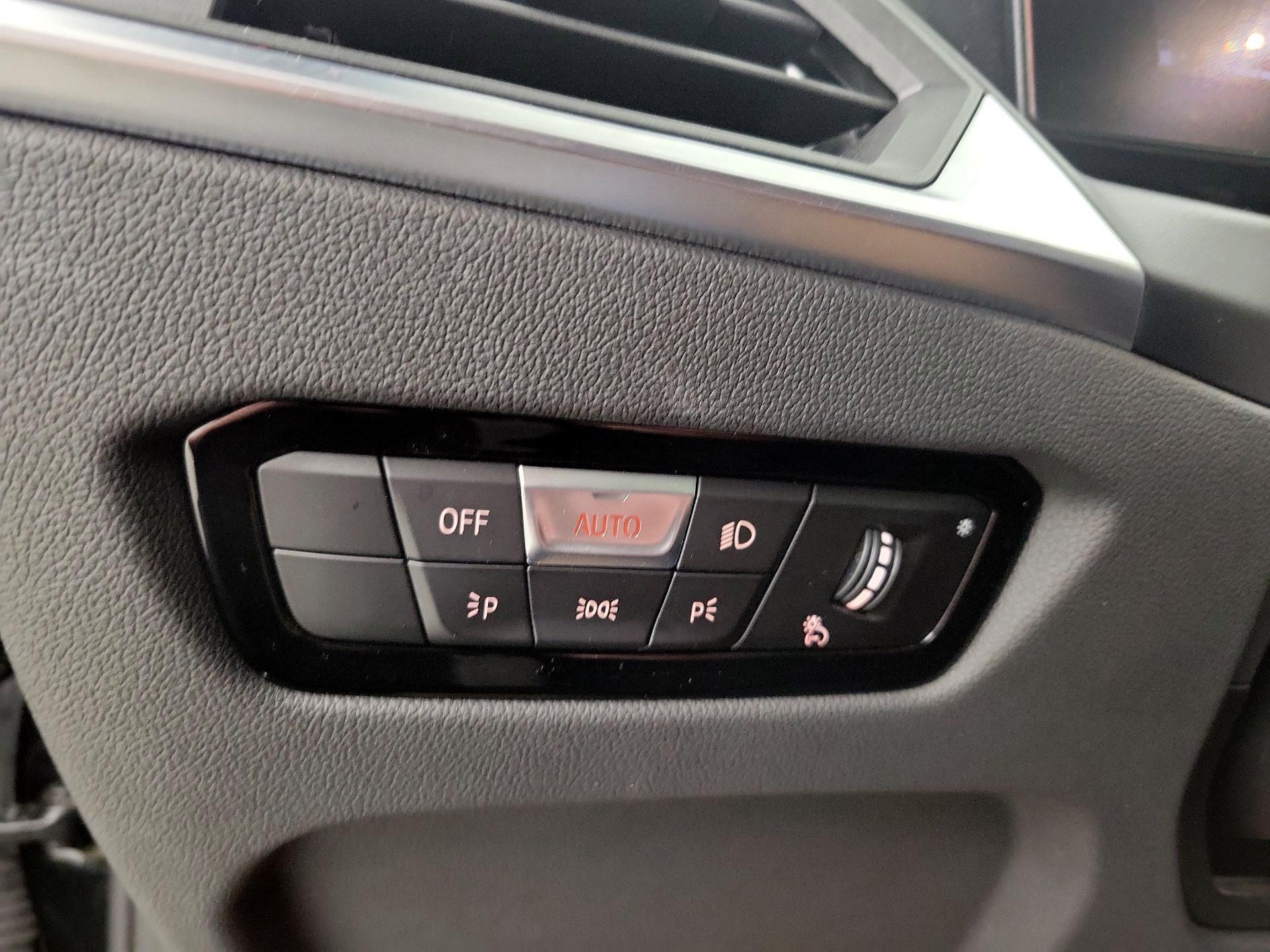 Thumbnail: 2024 BMW 2 Series - 13