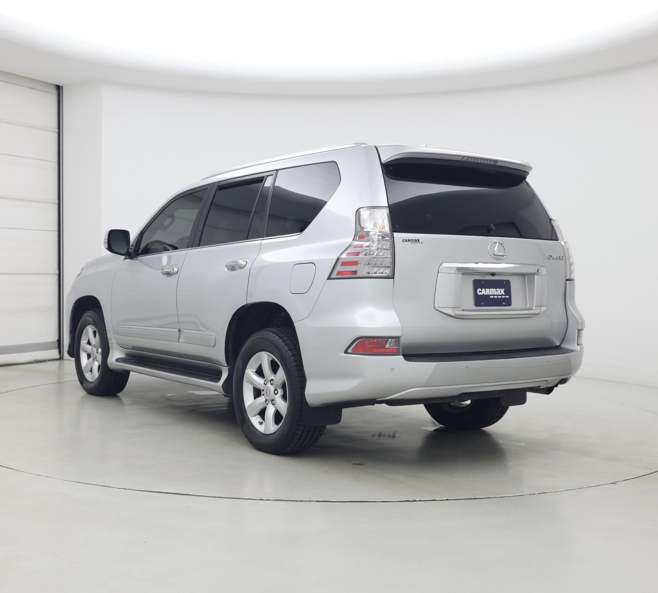 Thumbnail: 2017 Lexus GX - 2
