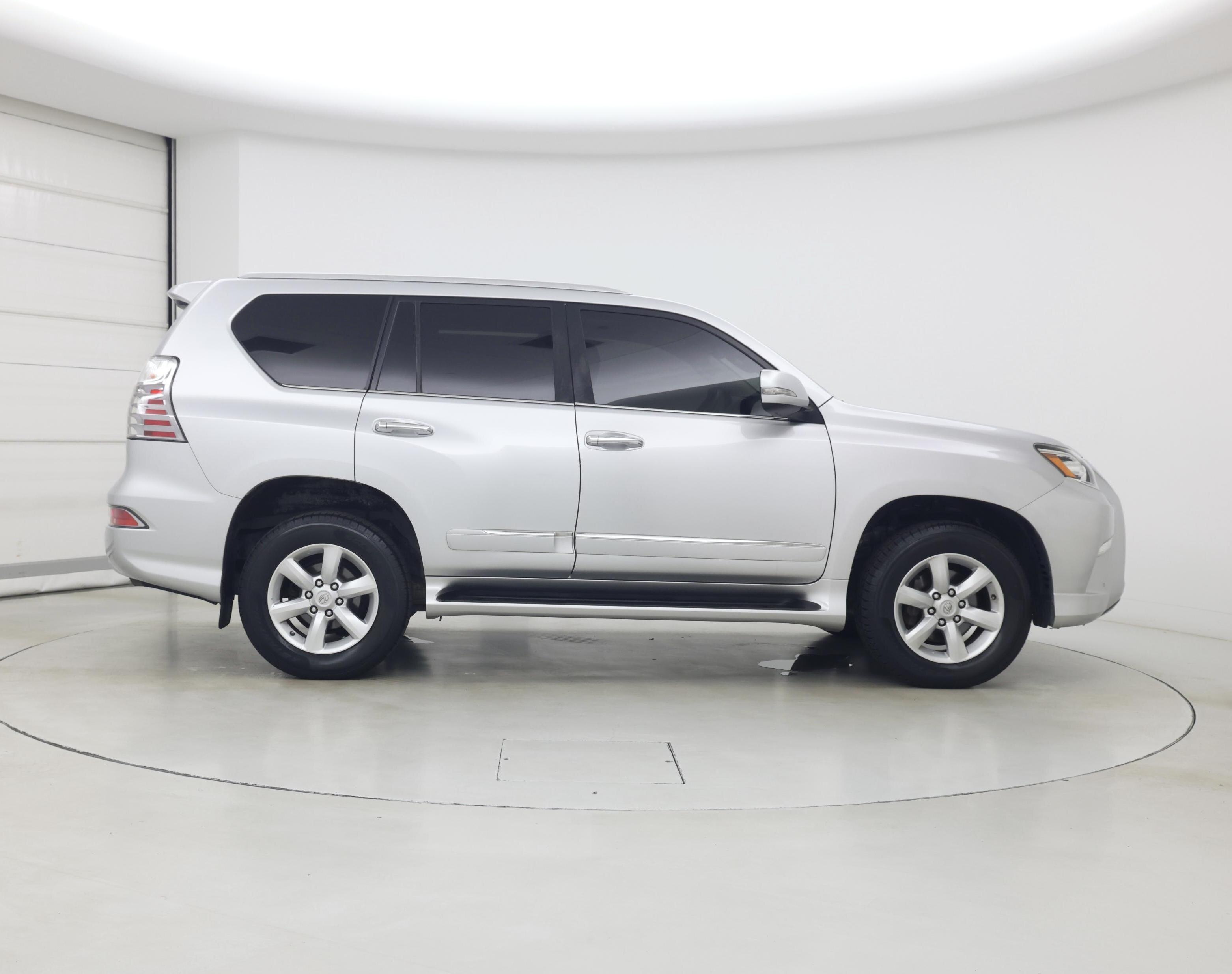 Thumbnail: 2017 Lexus GX - 7