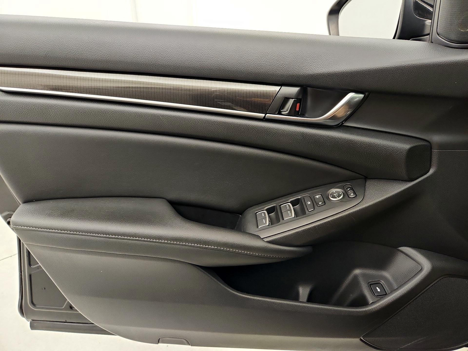 Thumbnail: 2021 Honda Accord - 12