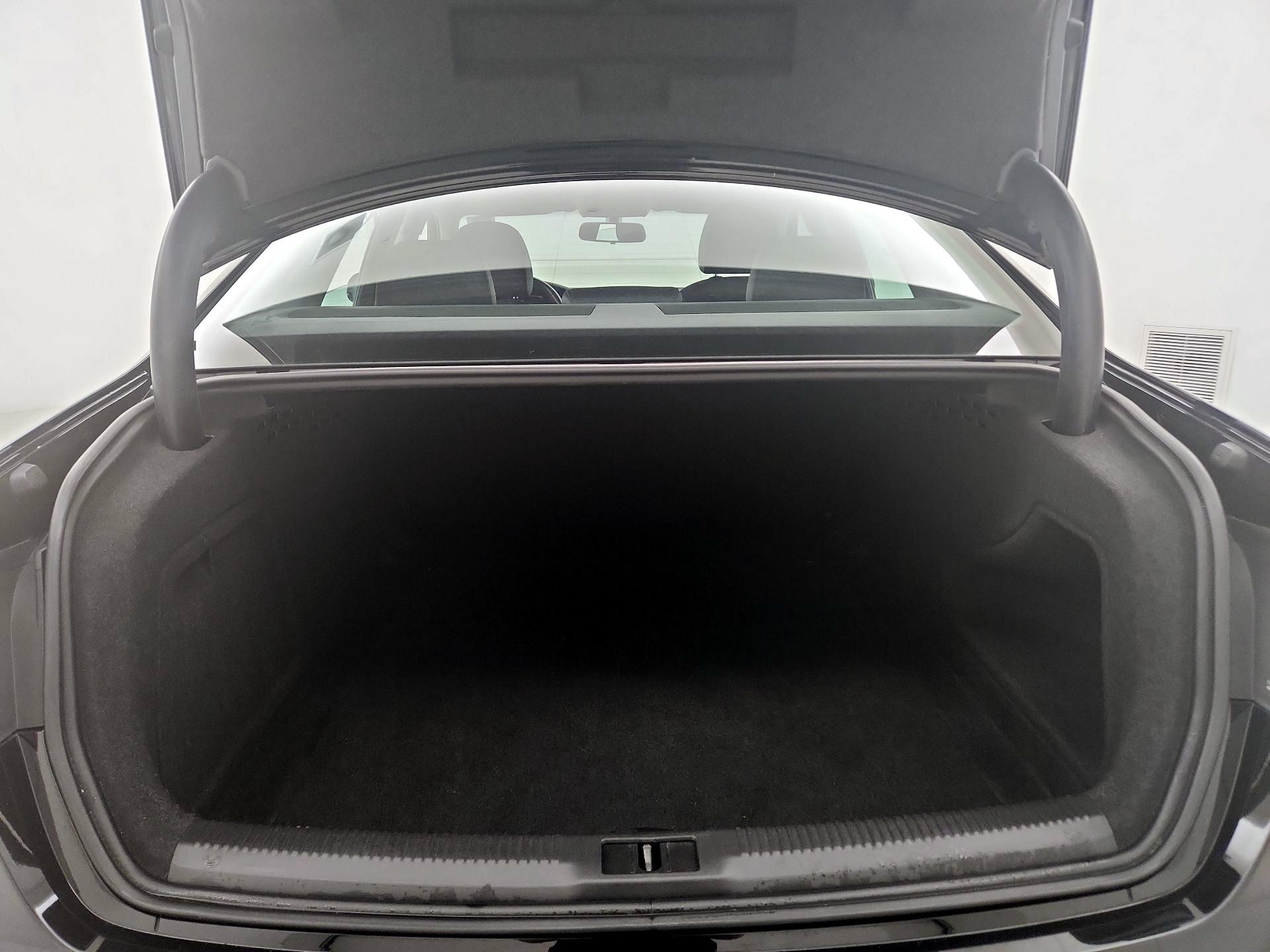 Thumbnail: 2014 Audi A4 - 19