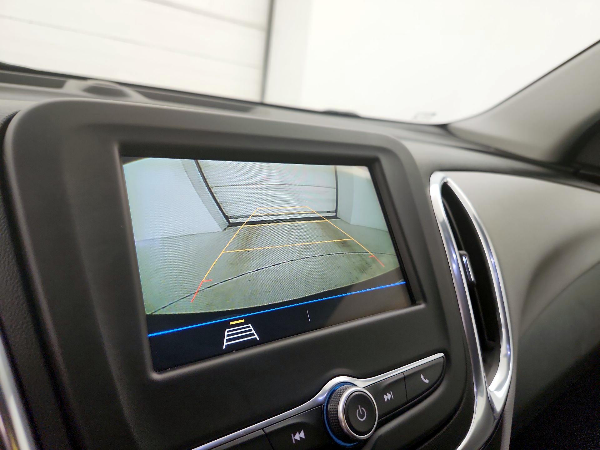 Thumbnail: 2019 Chevrolet Equinox - 14