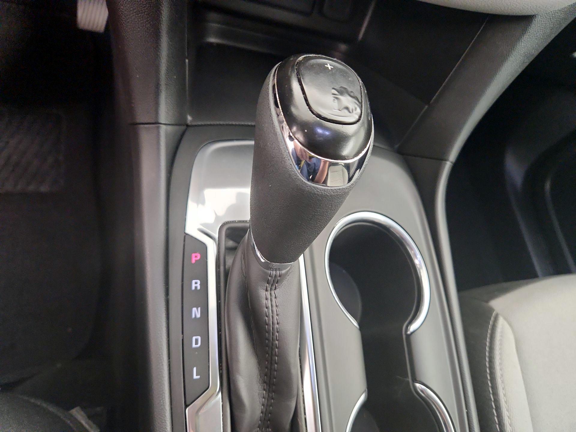 Thumbnail: 2019 Chevrolet Equinox - 17