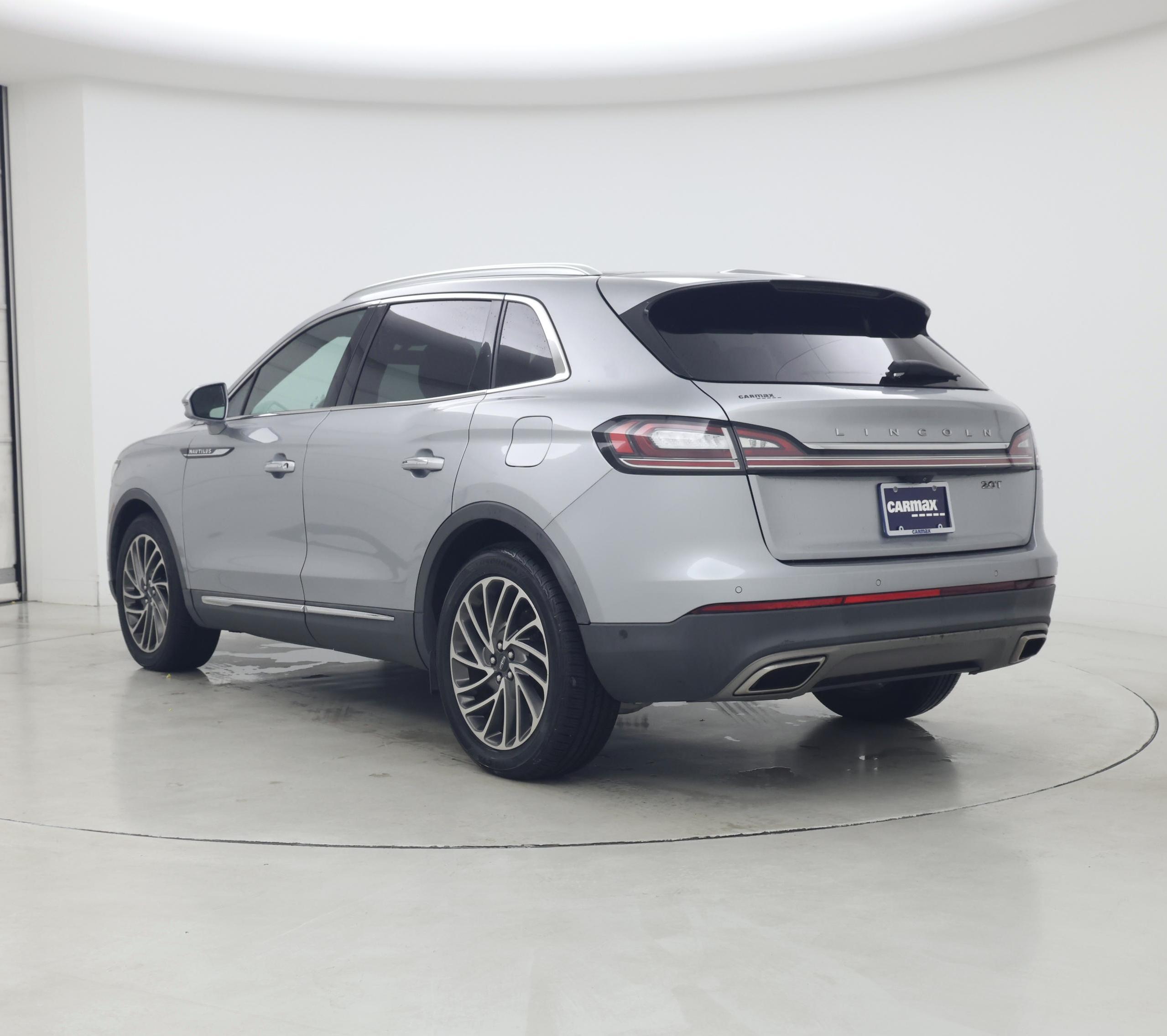 Thumbnail: 2020 Lincoln Nautilus - 2