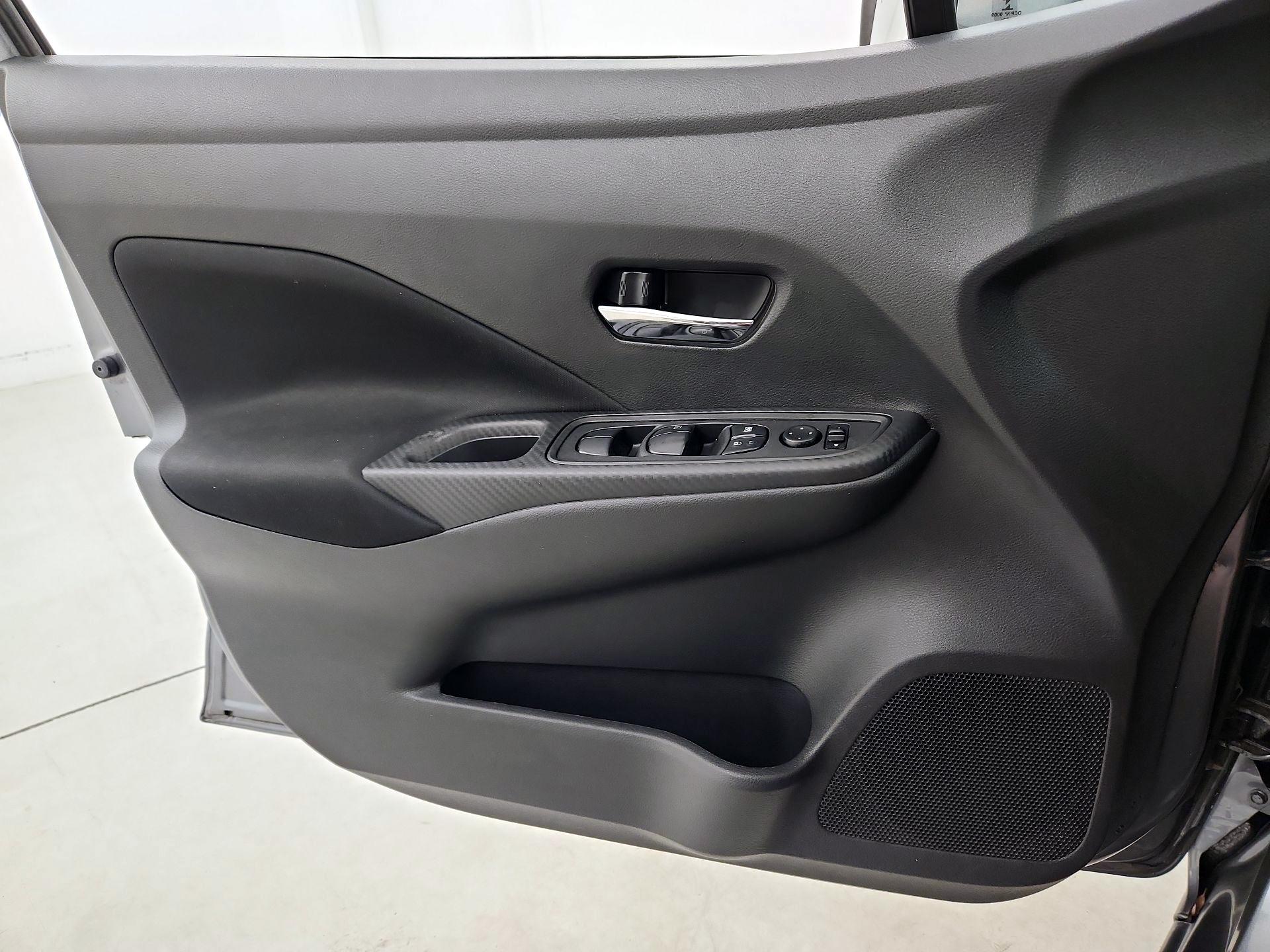Thumbnail: 2021 Nissan Versa - 12