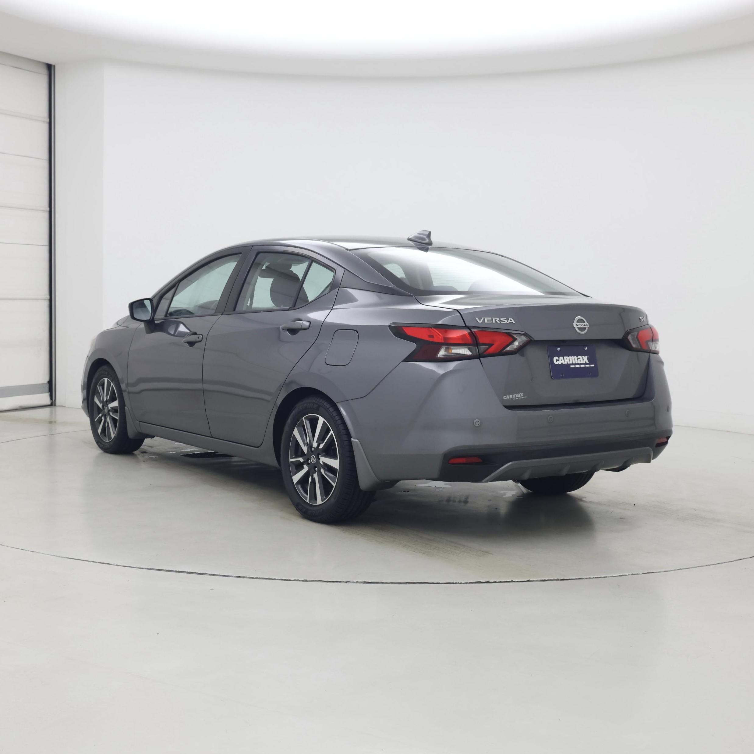 Thumbnail: 2021 Nissan Versa - 2