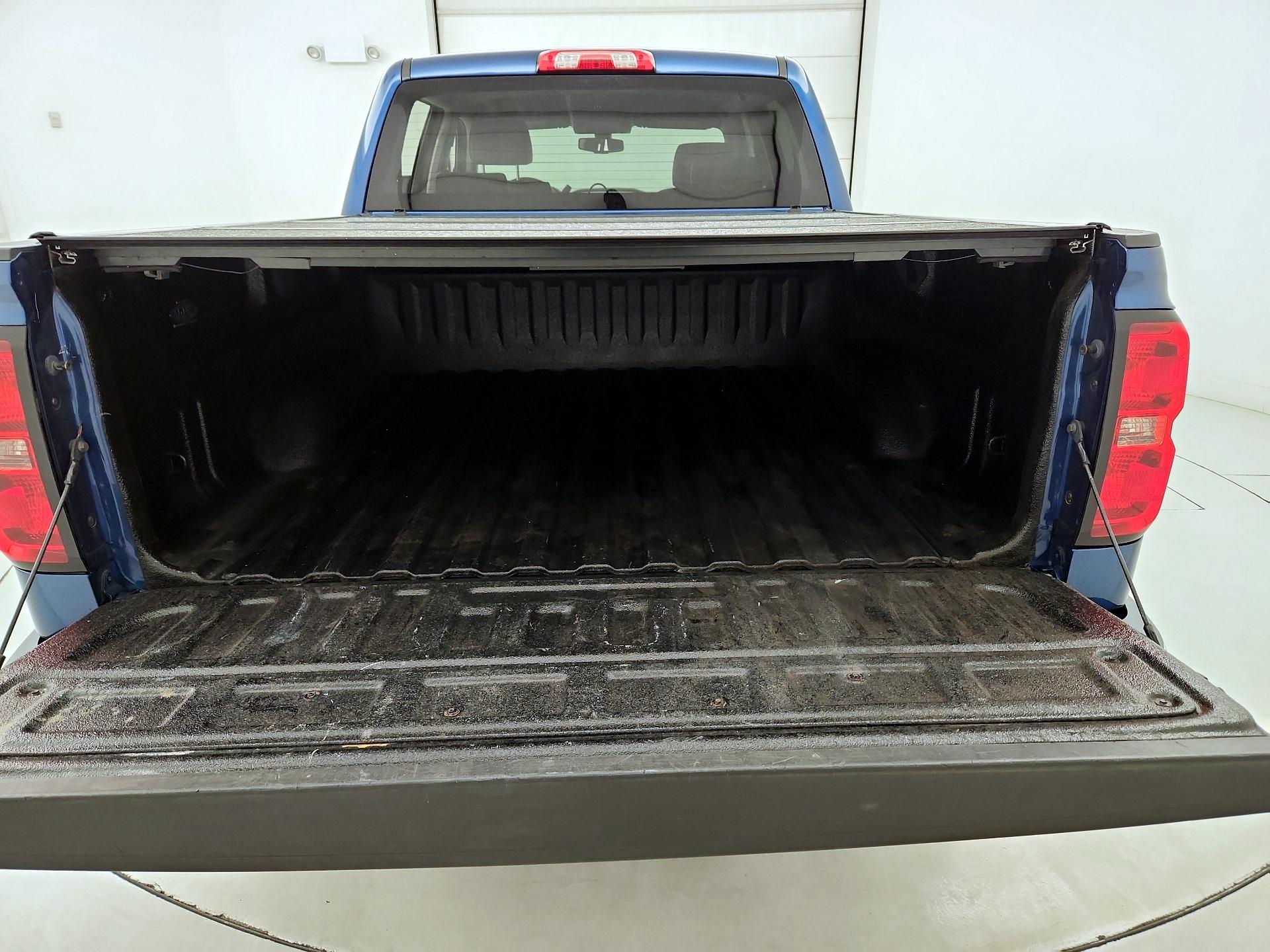 Thumbnail: 2017 Chevrolet Silverado 1500 - 20