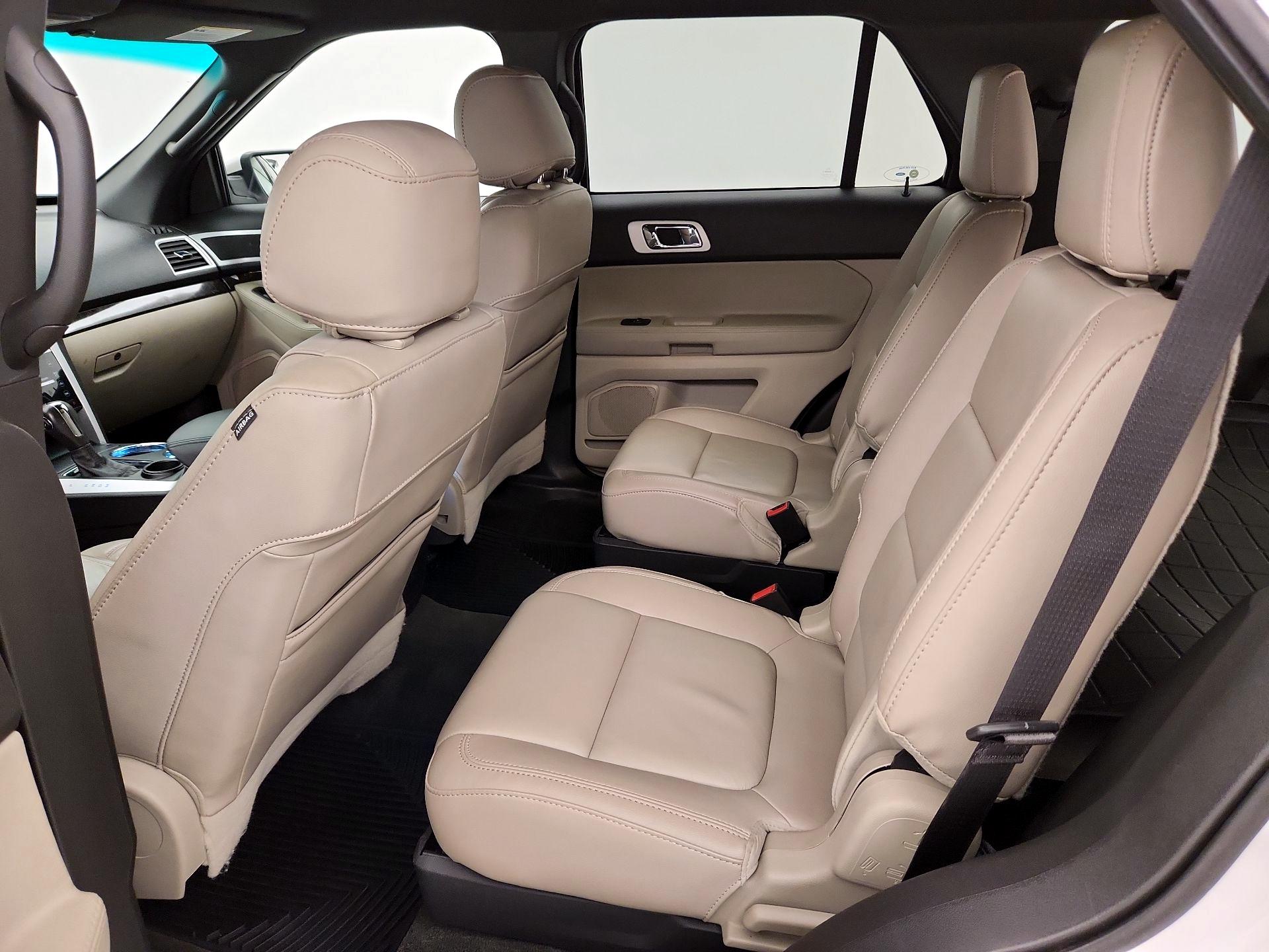 Thumbnail: 2014 Ford Explorer - 19