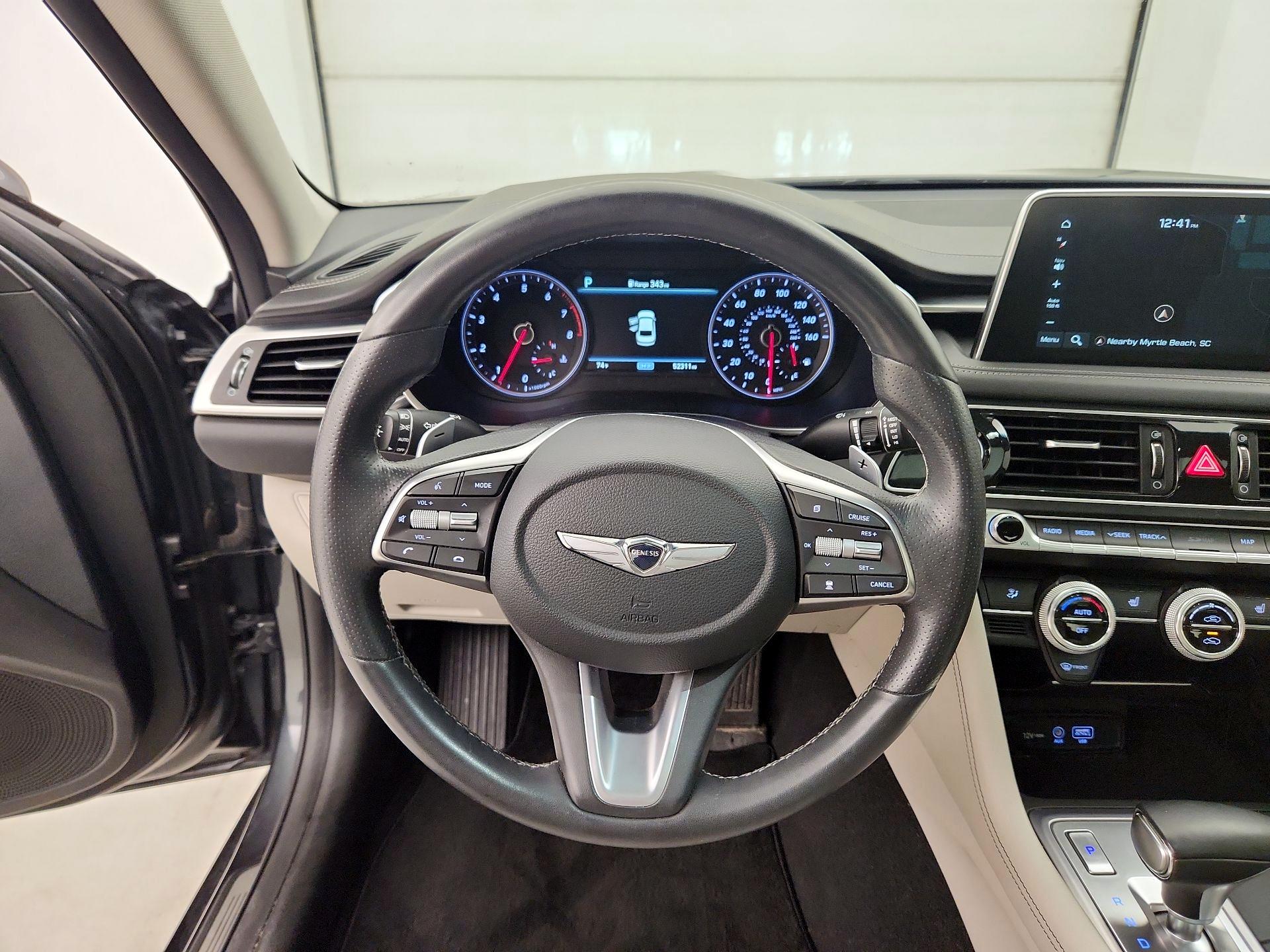 Thumbnail: 2021 Genesis G70 - 10