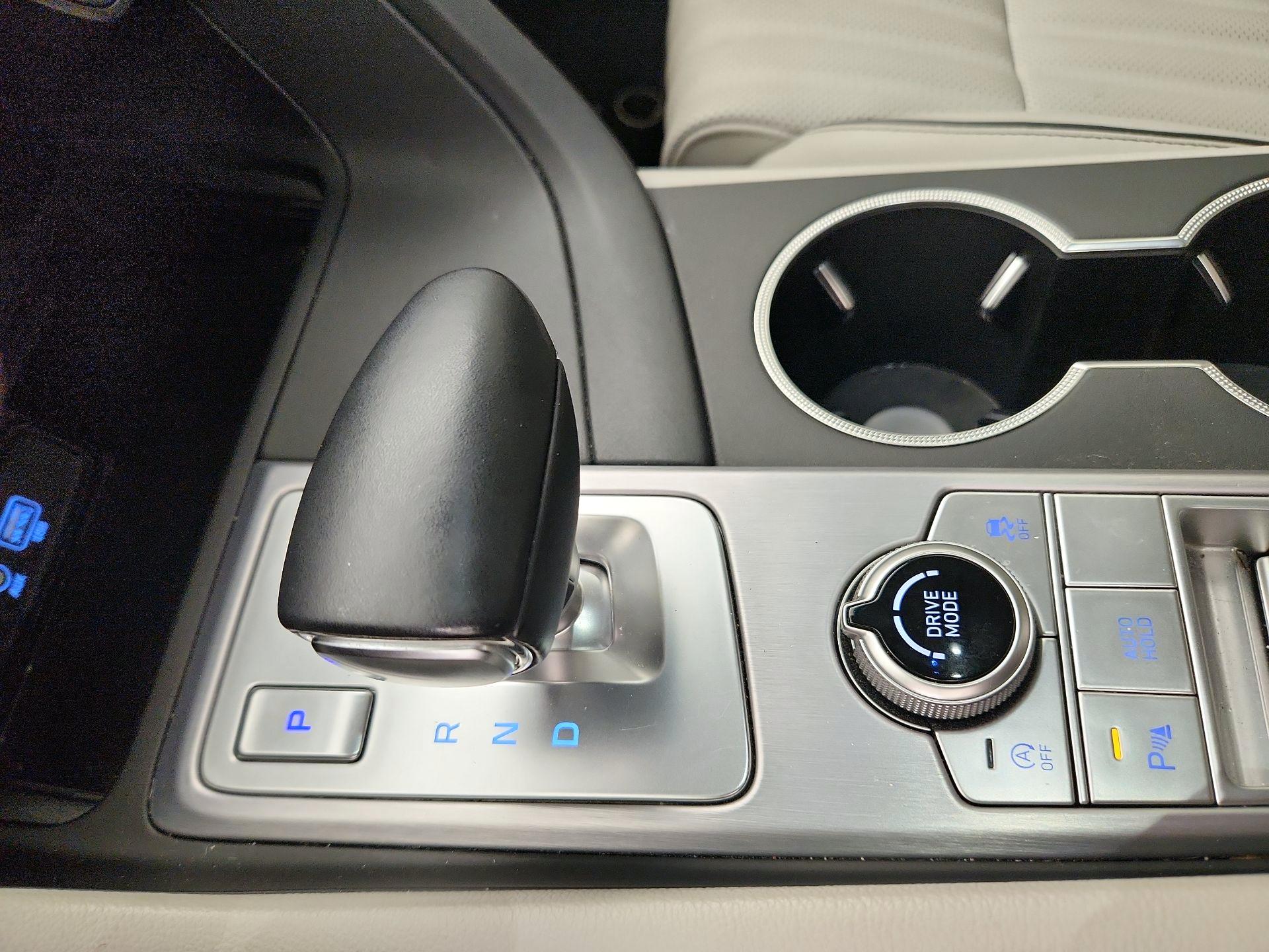 Thumbnail: 2021 Genesis G70 - 18