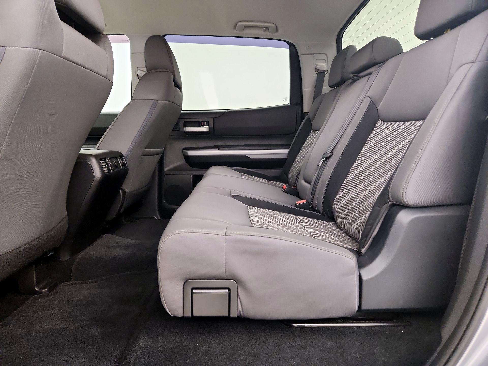 Thumbnail: 2018 Toyota Tundra - 19