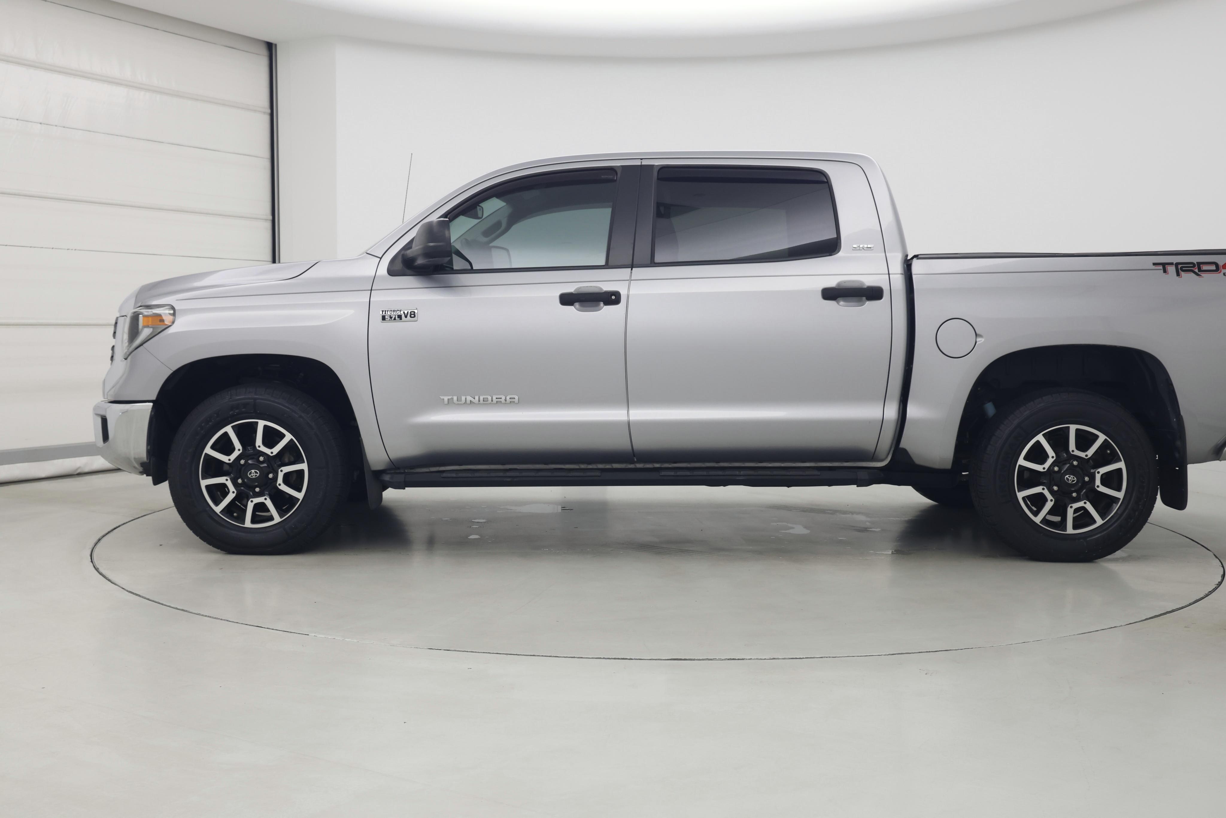 Thumbnail: 2018 Toyota Tundra - 3