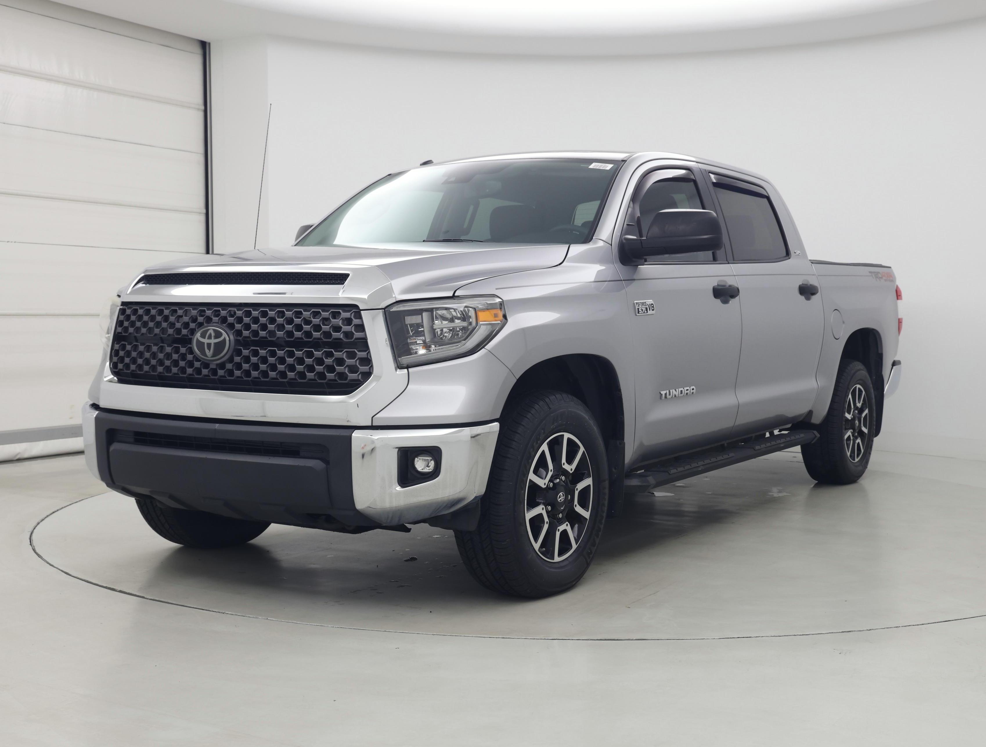 Thumbnail: 2018 Toyota Tundra - 4