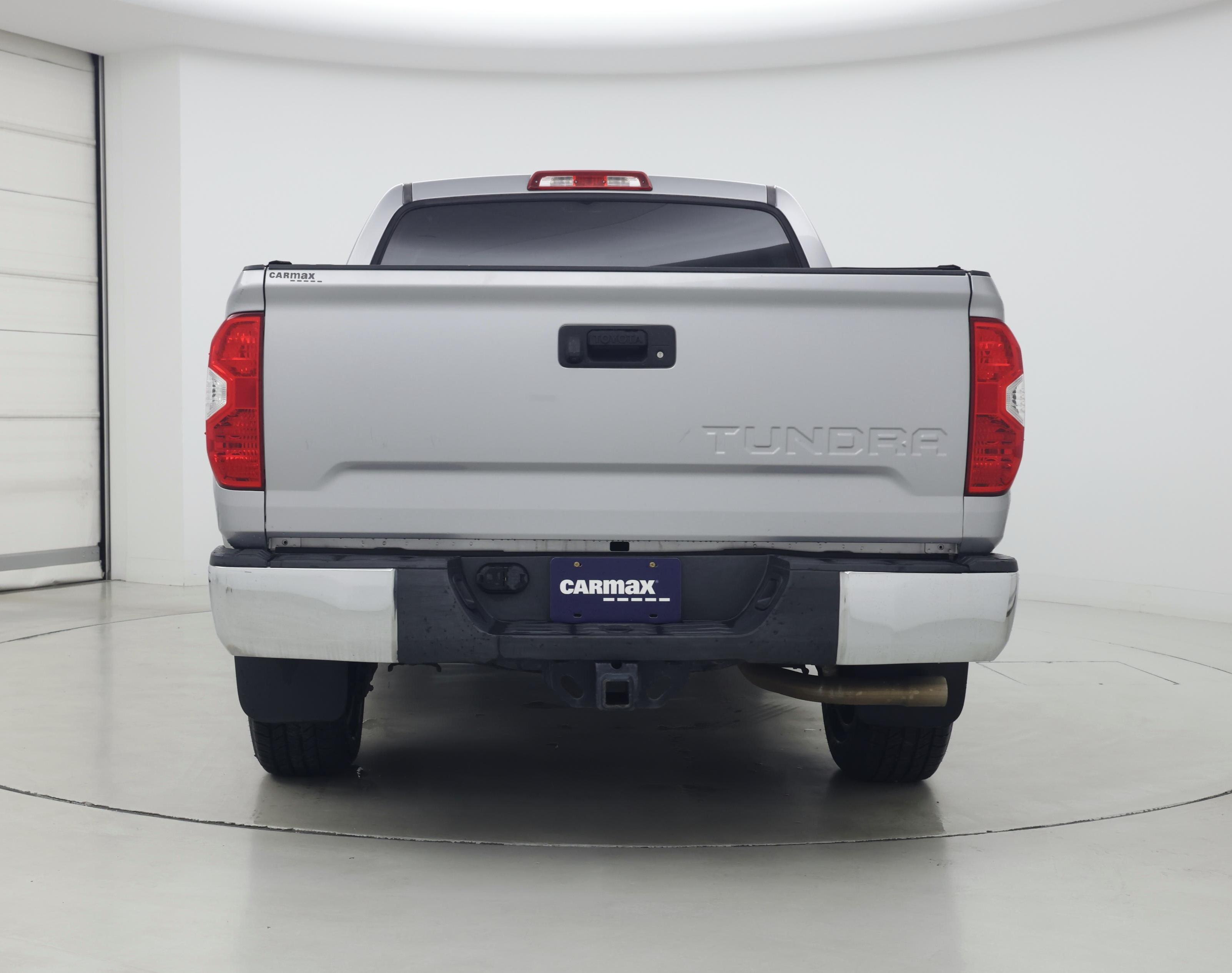Thumbnail: 2018 Toyota Tundra - 6