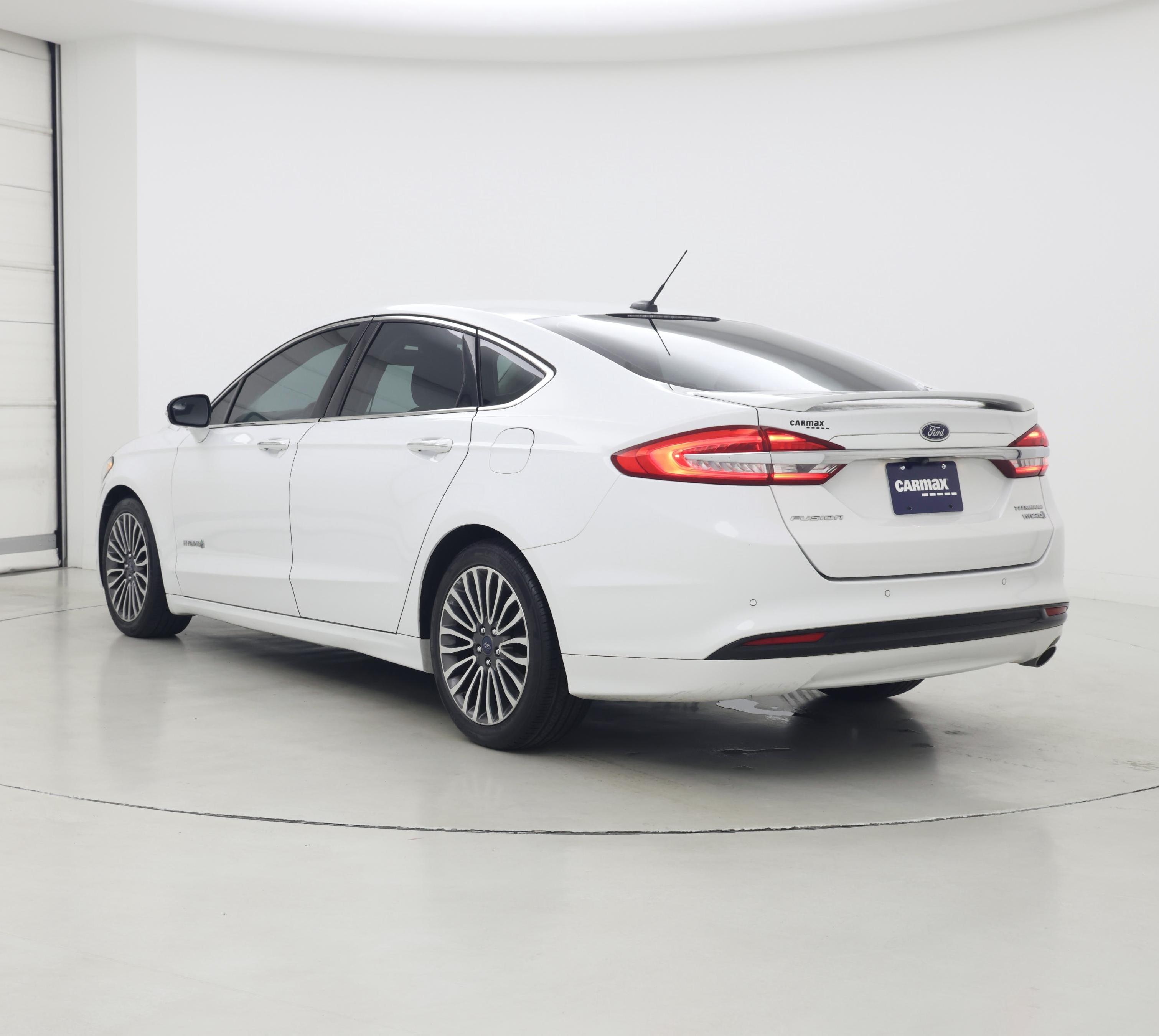 Thumbnail: 2017 Ford Fusion - 2