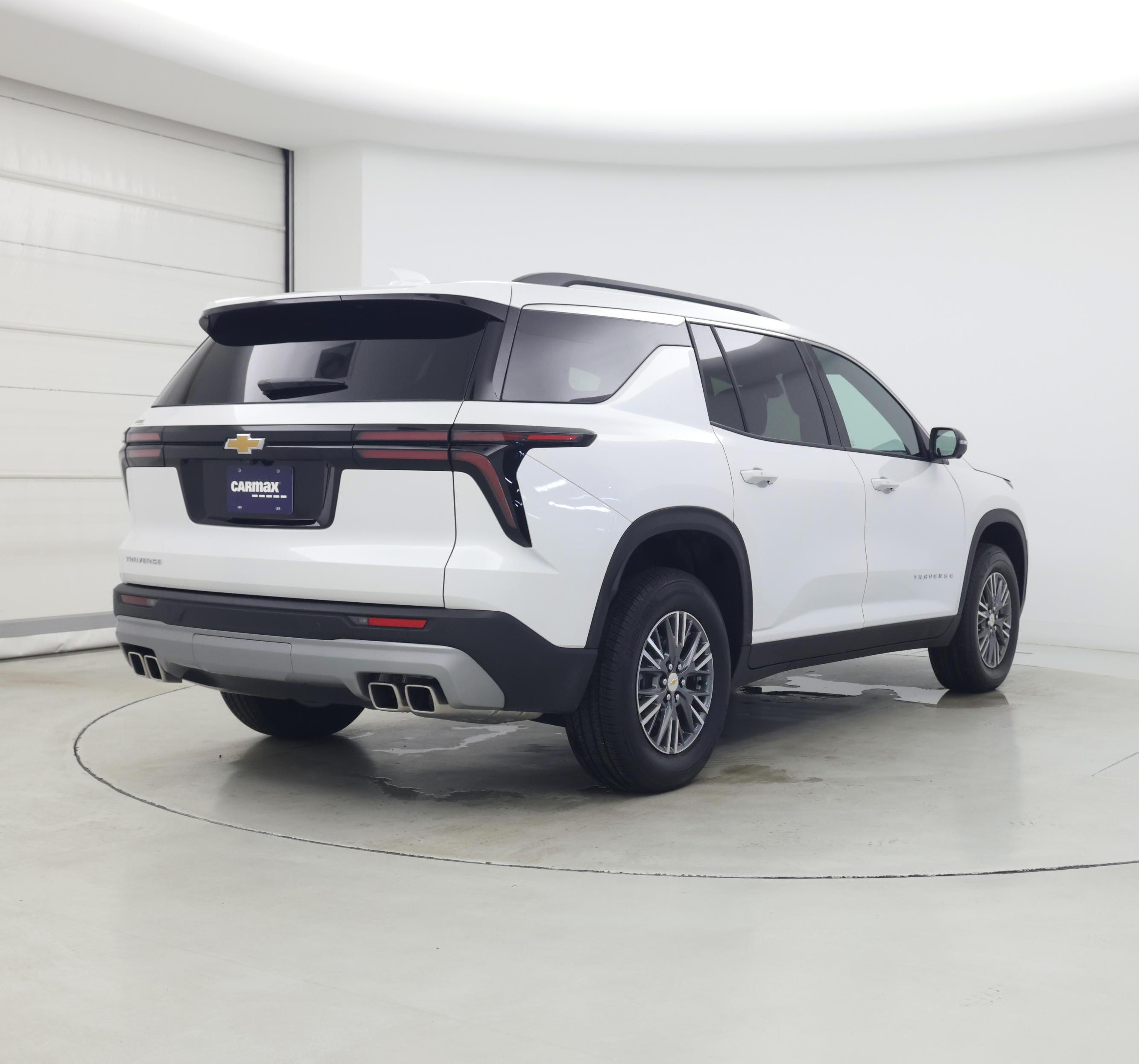 Thumbnail: 2025 Chevrolet Traverse - 8