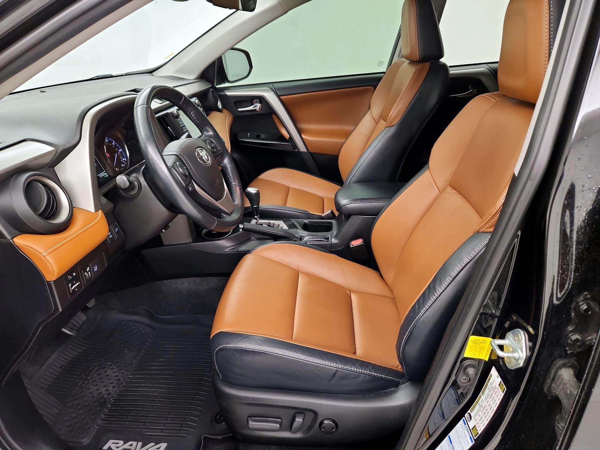 Thumbnail: 2018 Toyota RAV4 - 11