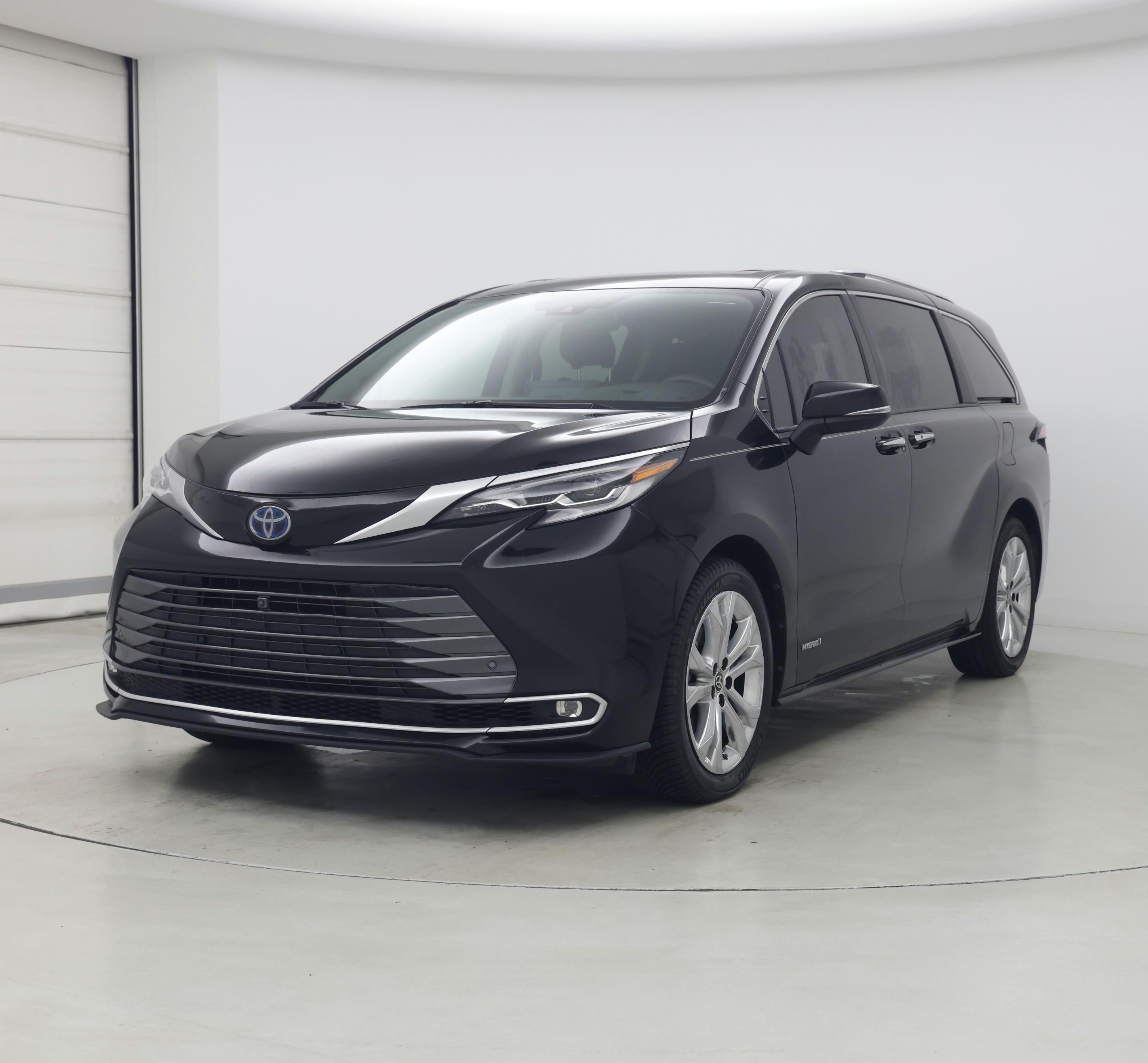 Thumbnail: 2021 Toyota Sienna - 4
