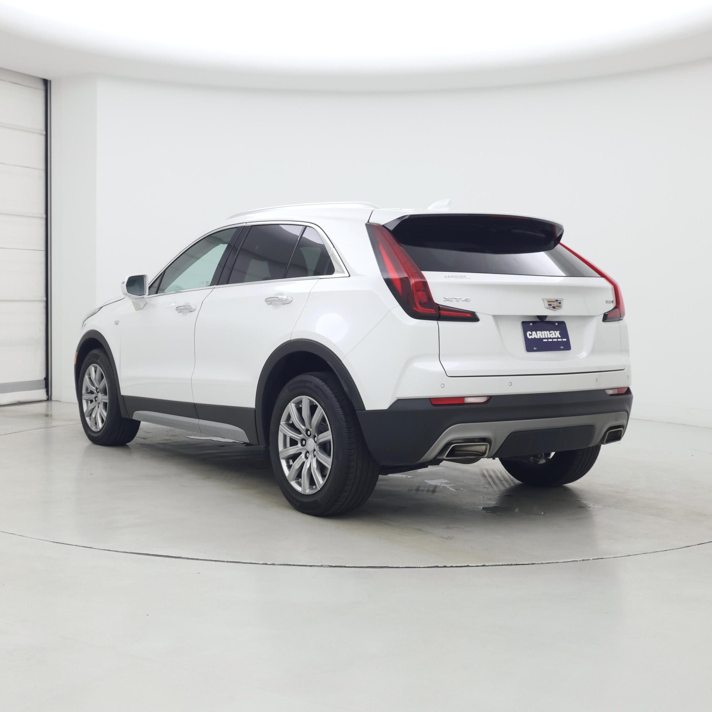 Thumbnail: 2021 Cadillac XT4 - 2