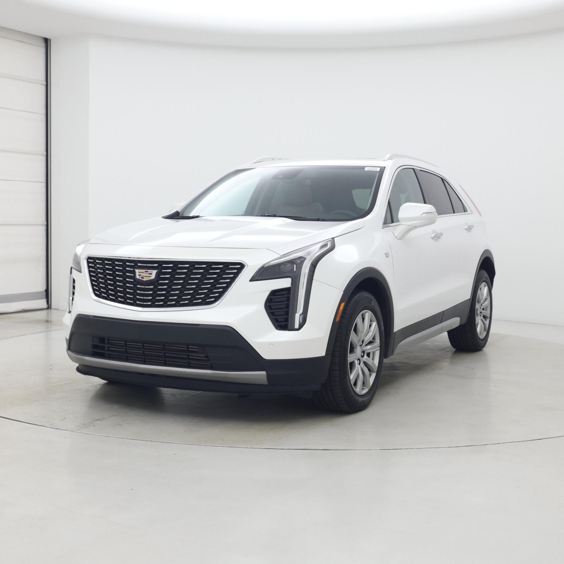 Thumbnail: 2021 Cadillac XT4 - 4