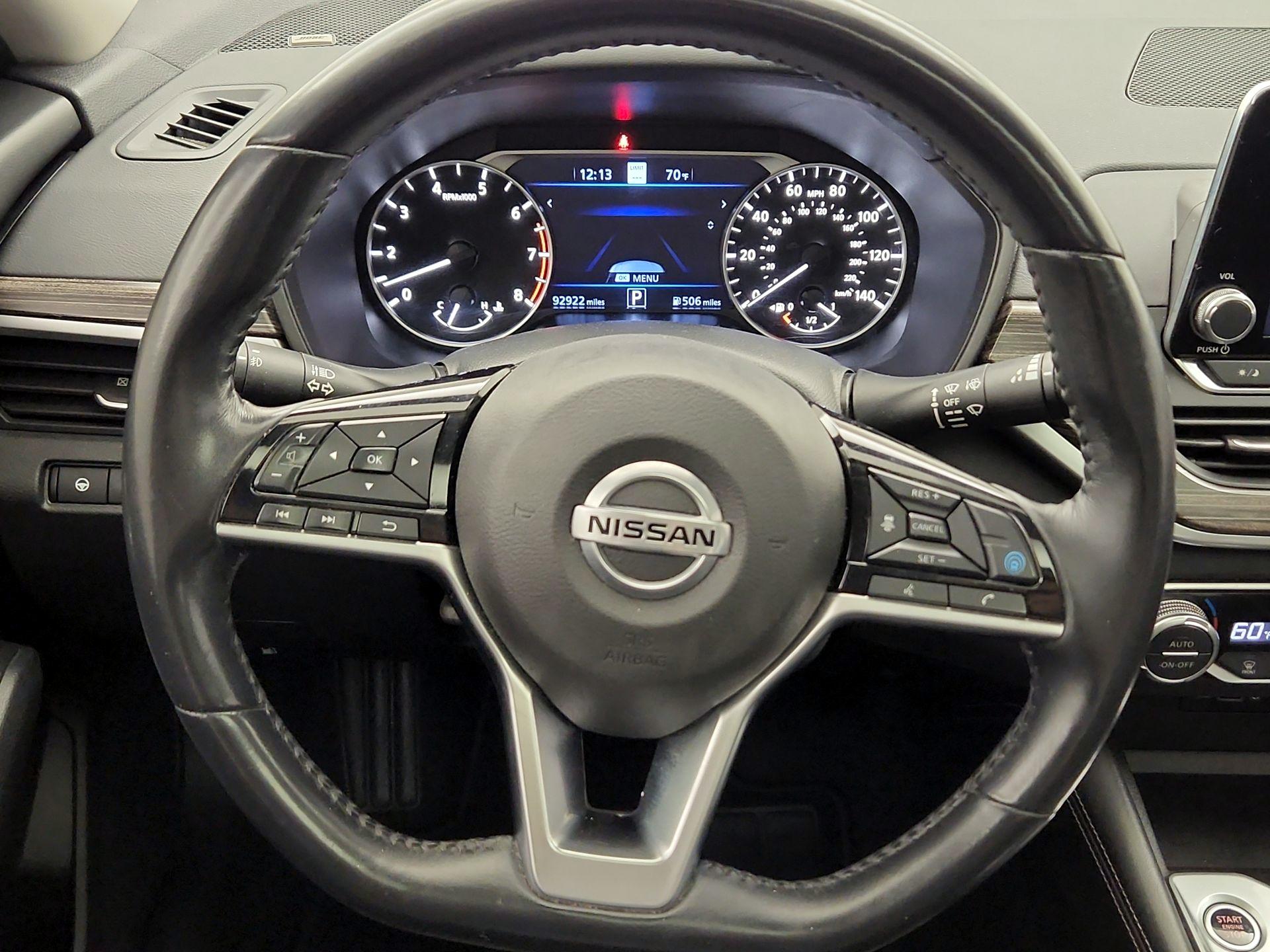 Thumbnail: 2019 Nissan Altima - 10
