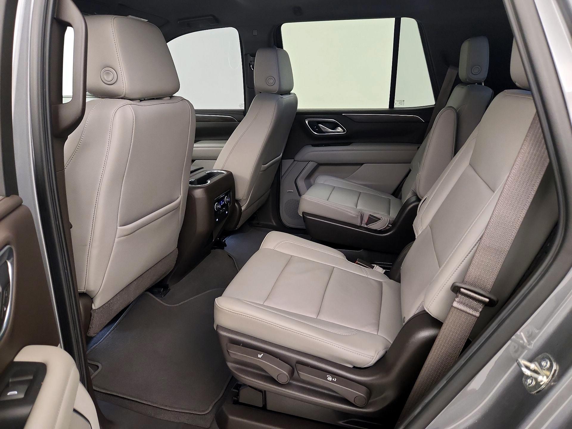 Thumbnail: 2021 Chevrolet Tahoe - 19