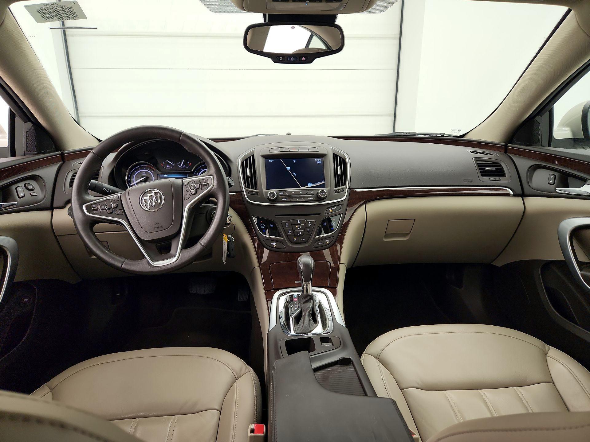 Thumbnail: 2015 Buick Regal - 9