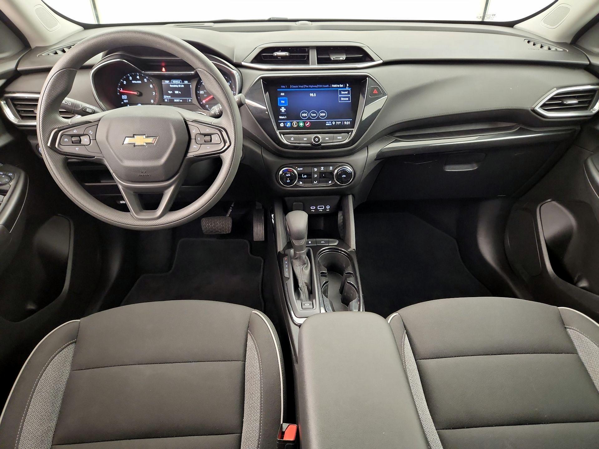 Thumbnail: 2023 Chevrolet TrailBlazer - 9