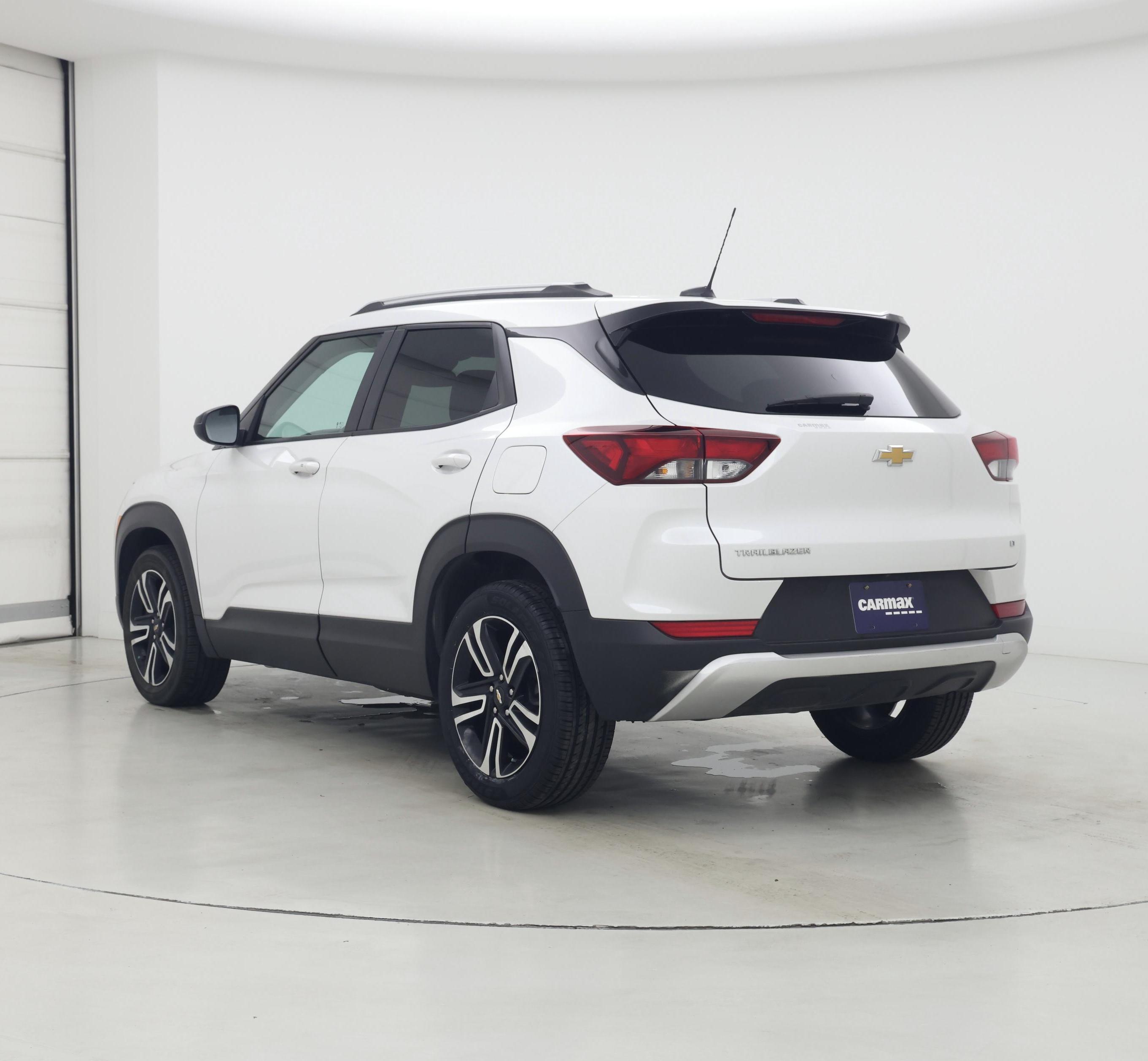 Thumbnail: 2023 Chevrolet TrailBlazer - 2