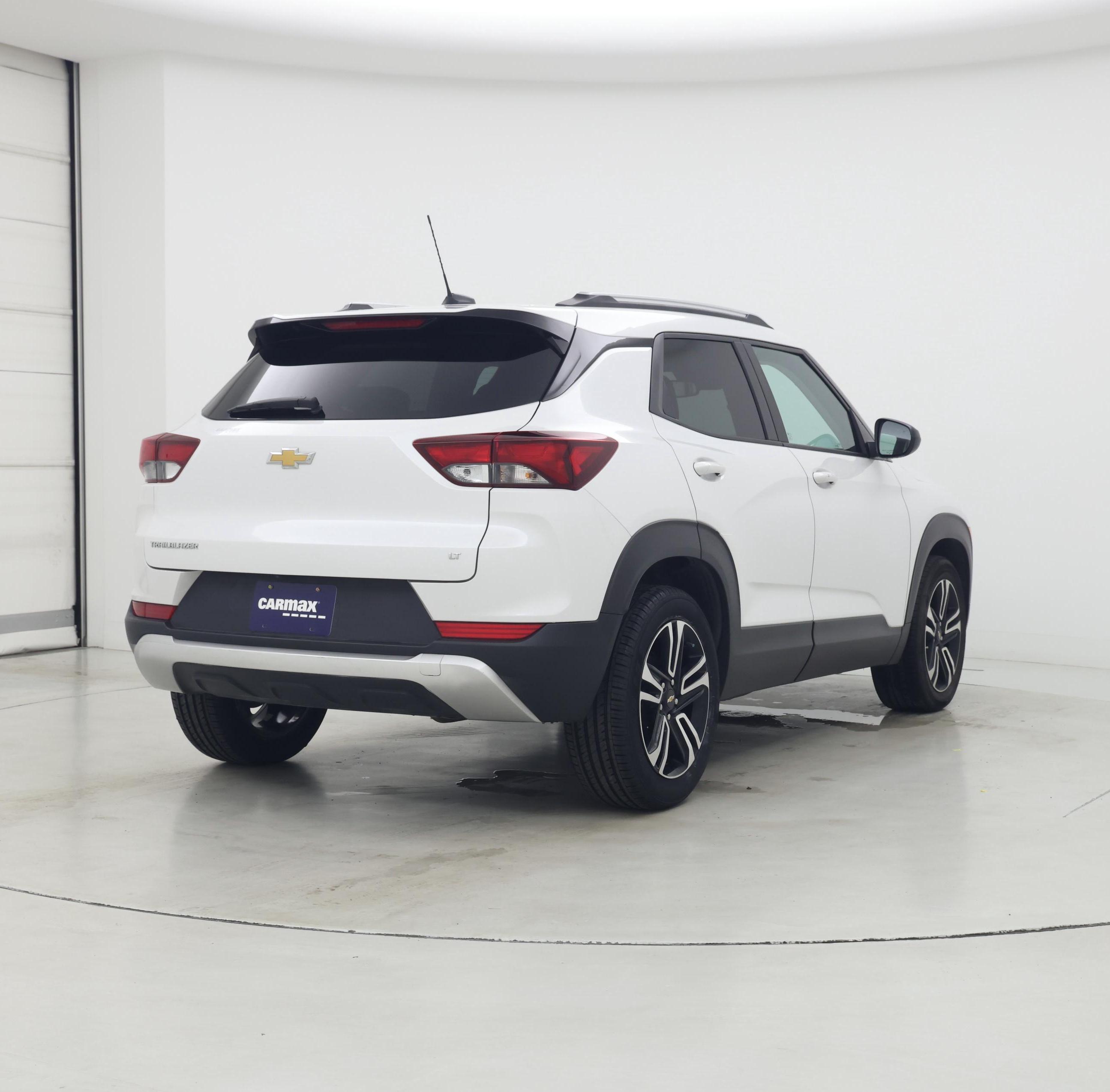 Thumbnail: 2023 Chevrolet TrailBlazer - 8