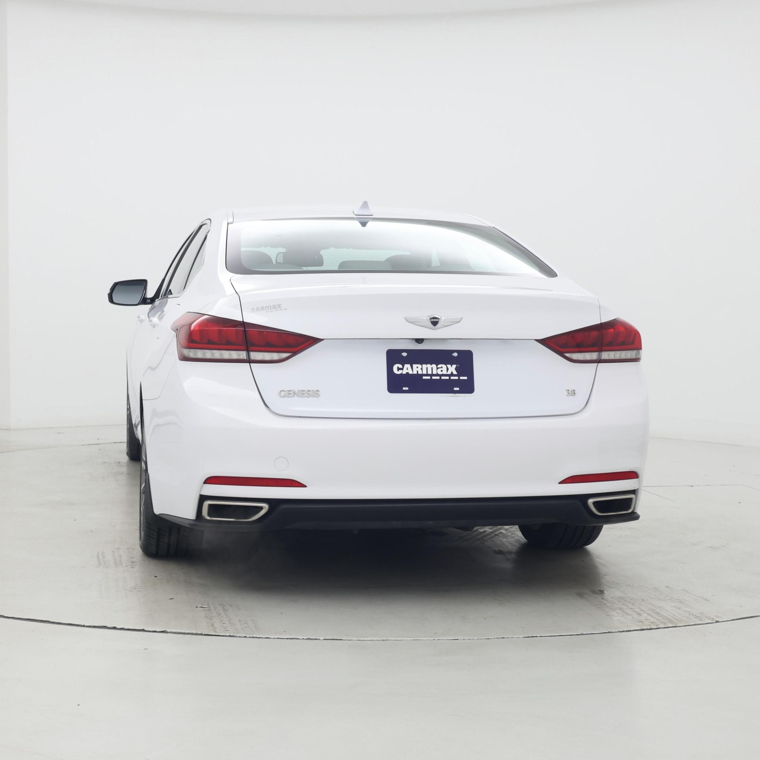 Thumbnail: 2015 Hyundai Genesis - 6