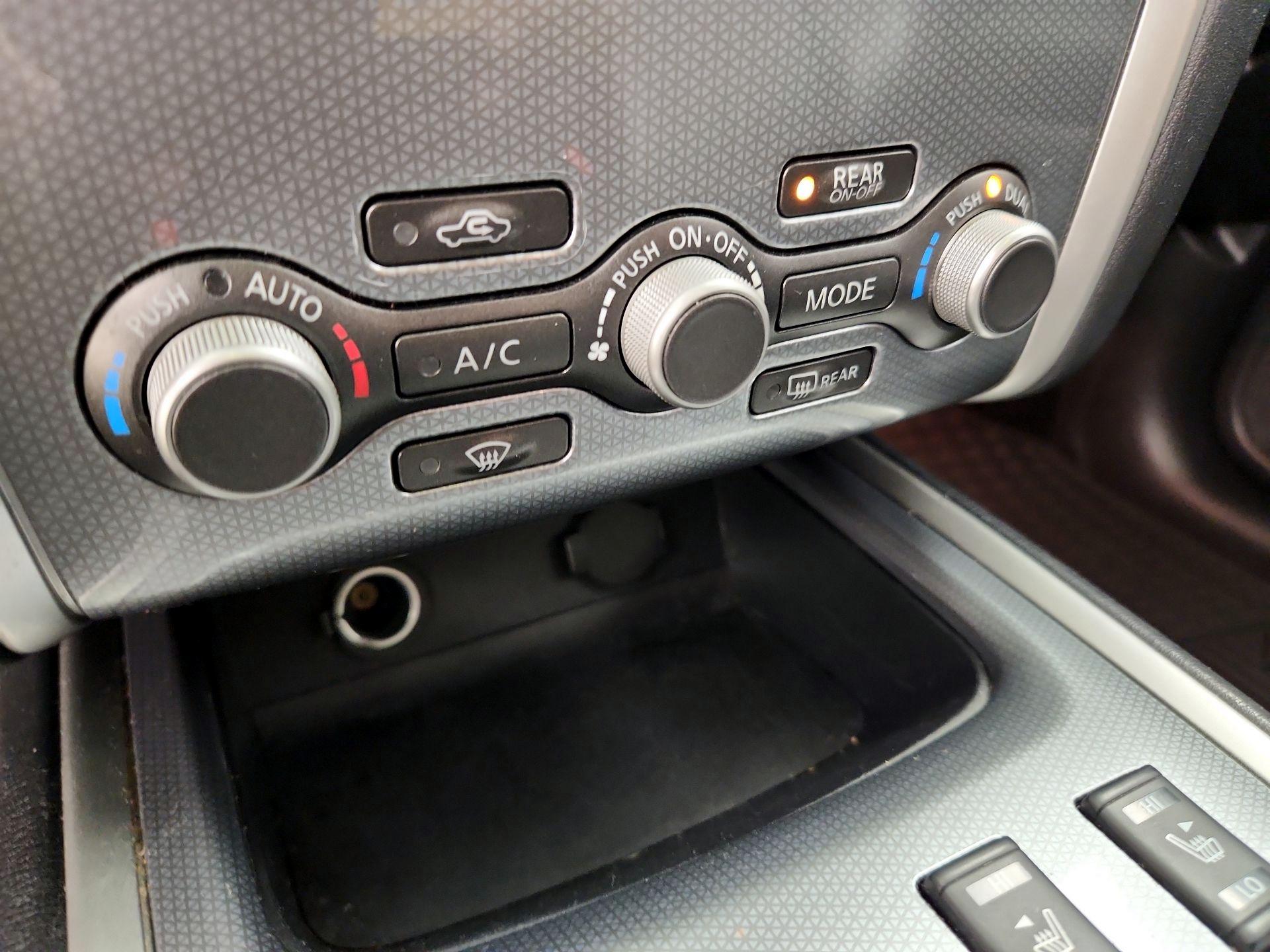 Thumbnail: 2017 Nissan Pathfinder - 17