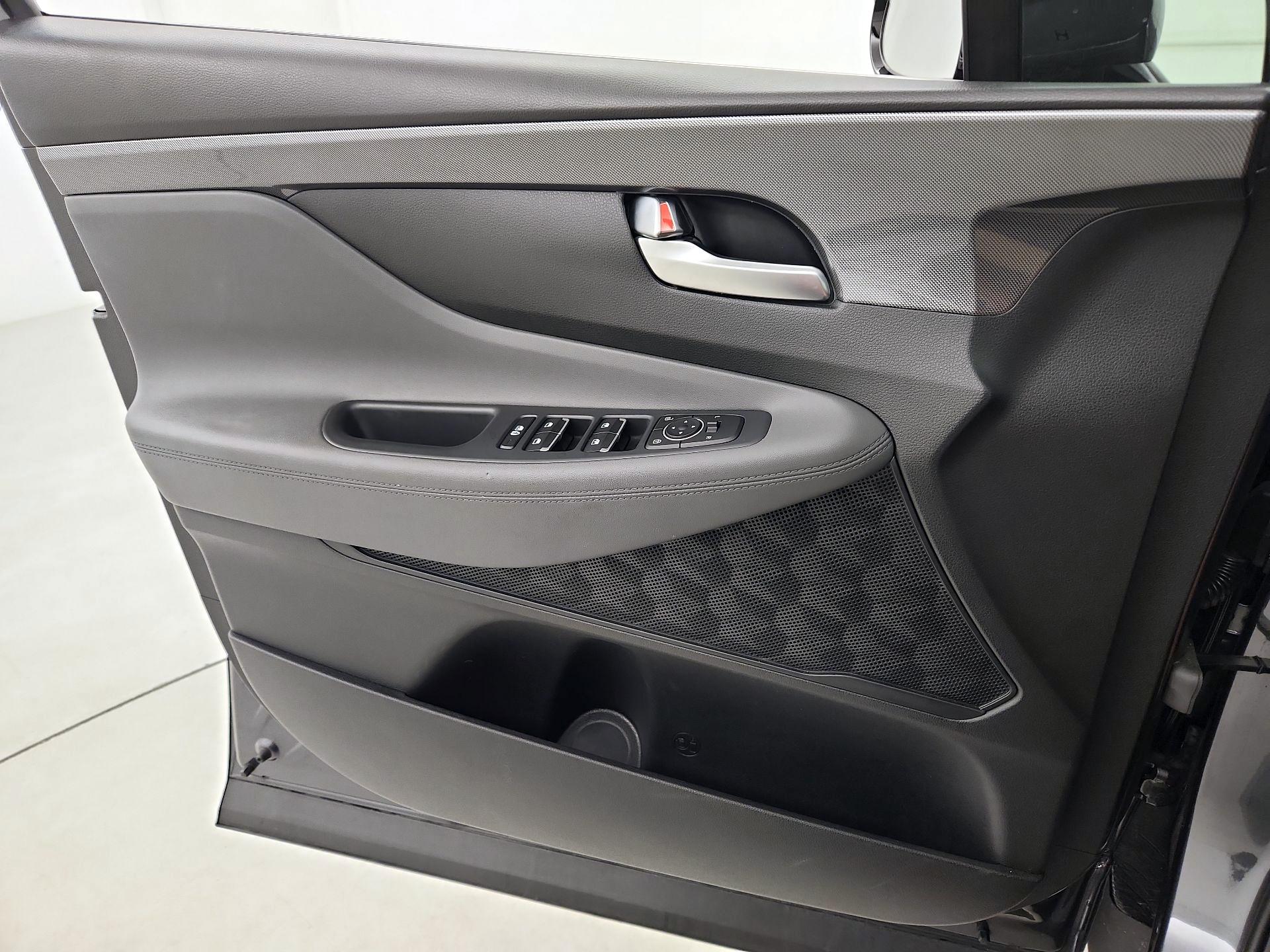 Thumbnail: 2023 Hyundai Santa Fe - 12