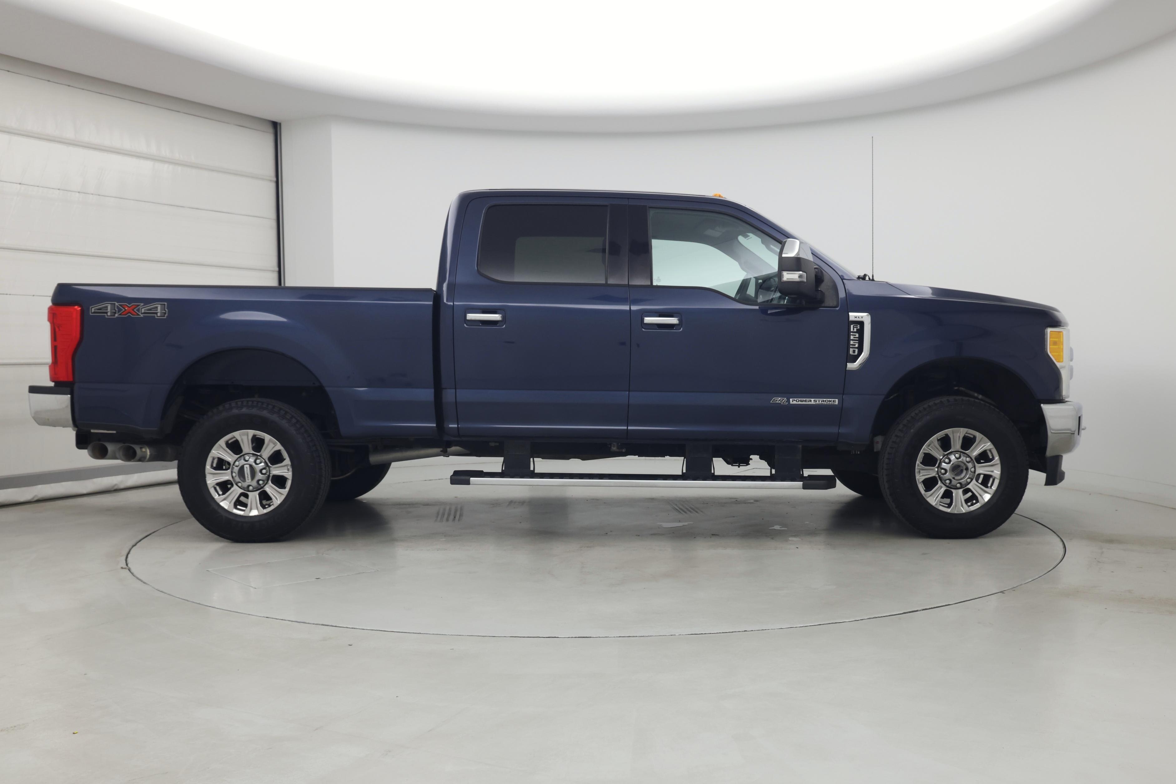 Thumbnail: 2017 Ford F-250 - 7