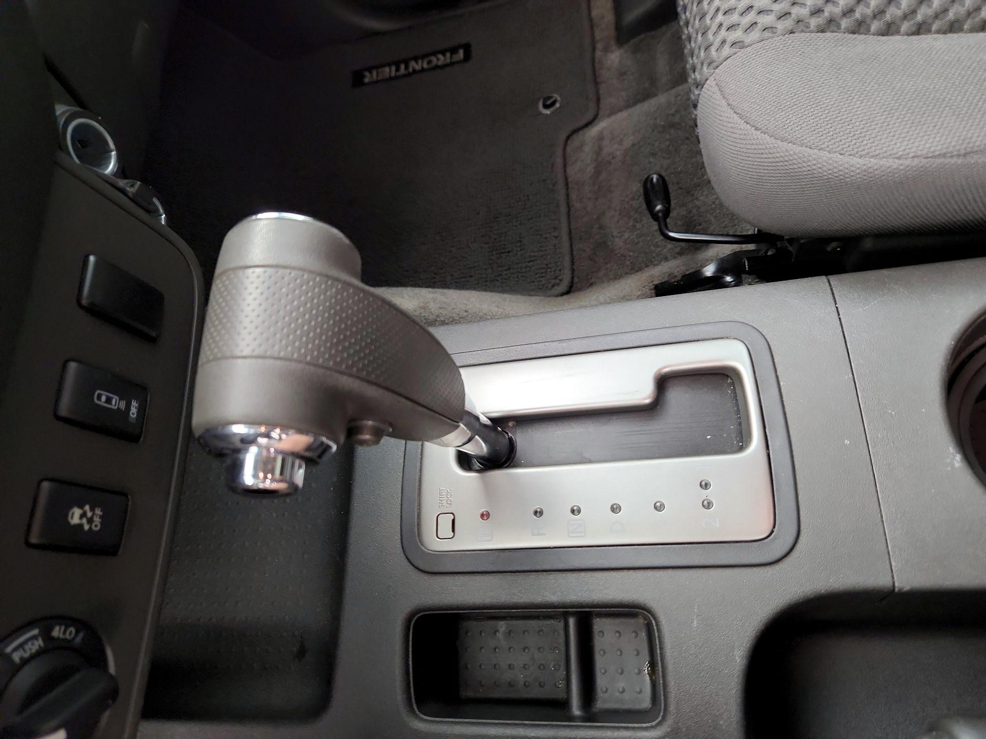 Thumbnail: 2013 Nissan Frontier - 17