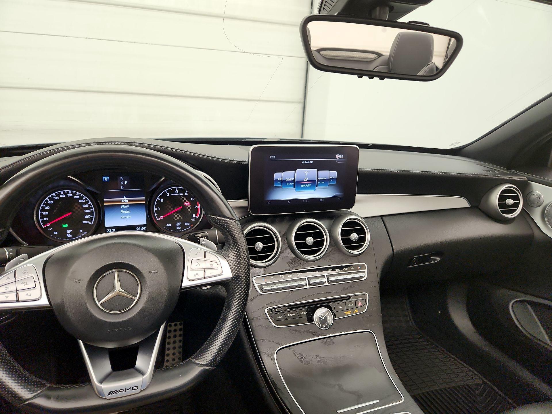 Thumbnail: 2017 Mercedes-Benz C-Class - 9