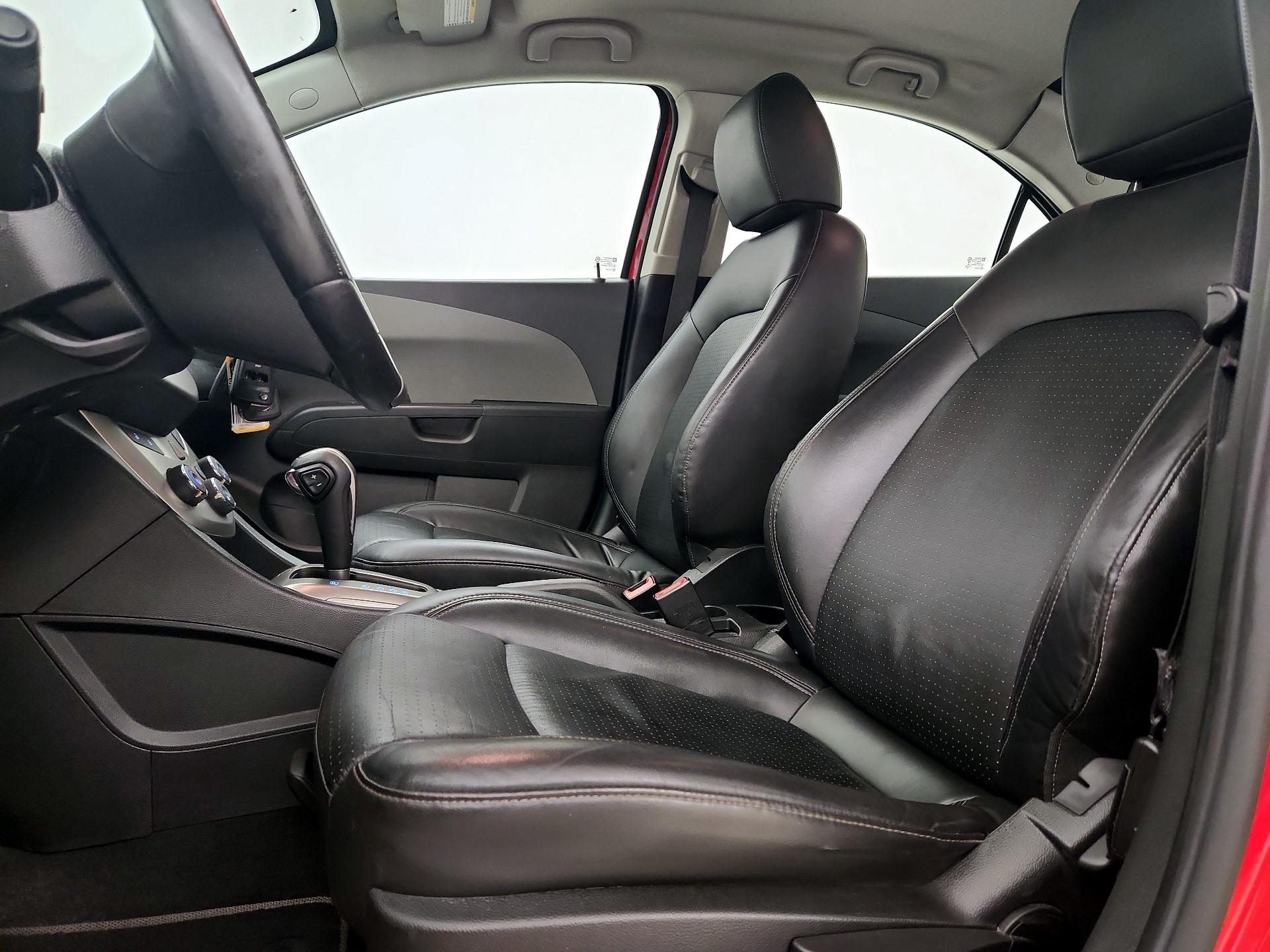 Thumbnail: 2016 Chevrolet Sonic - 11