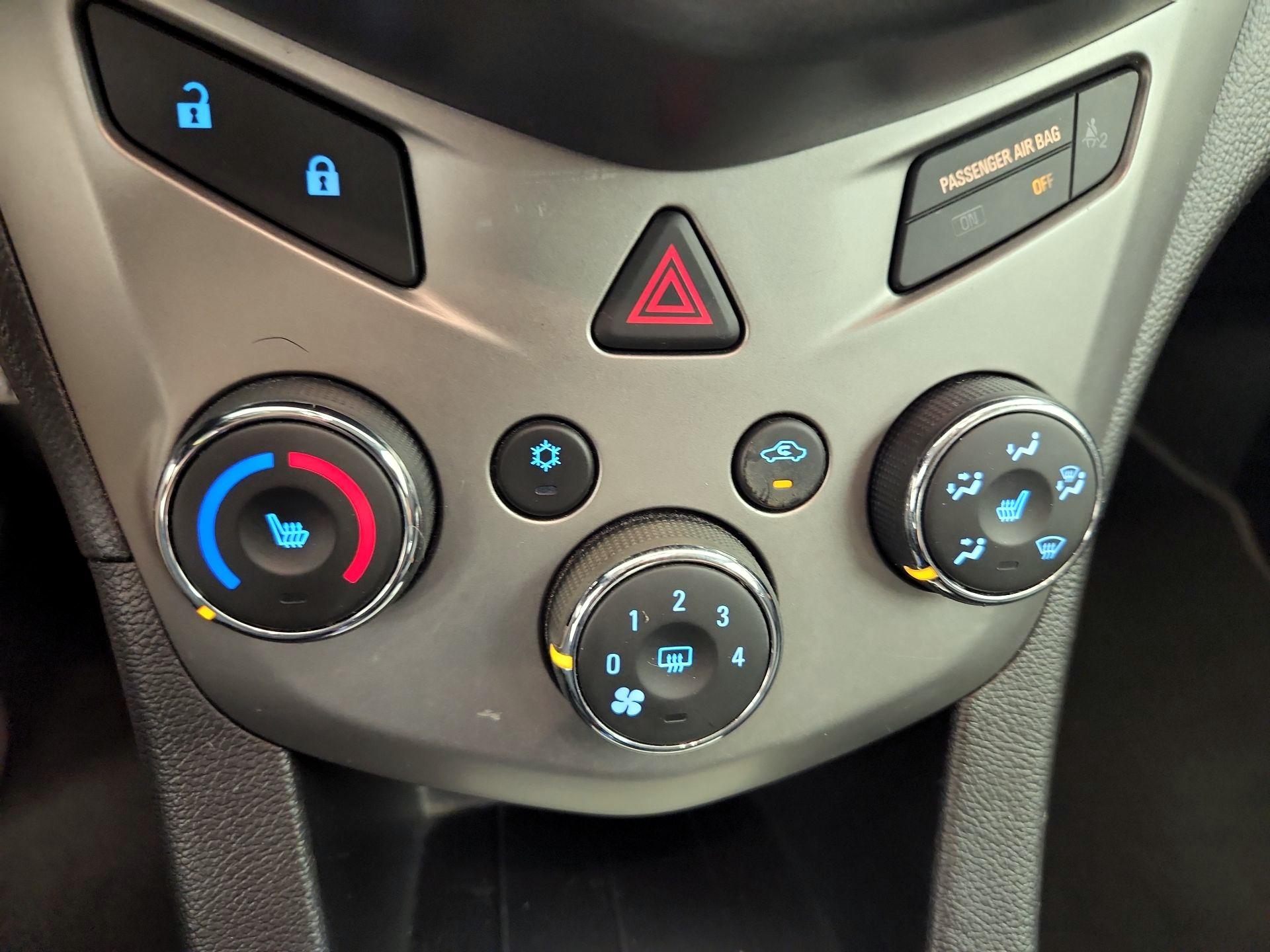 Thumbnail: 2016 Chevrolet Sonic - 15