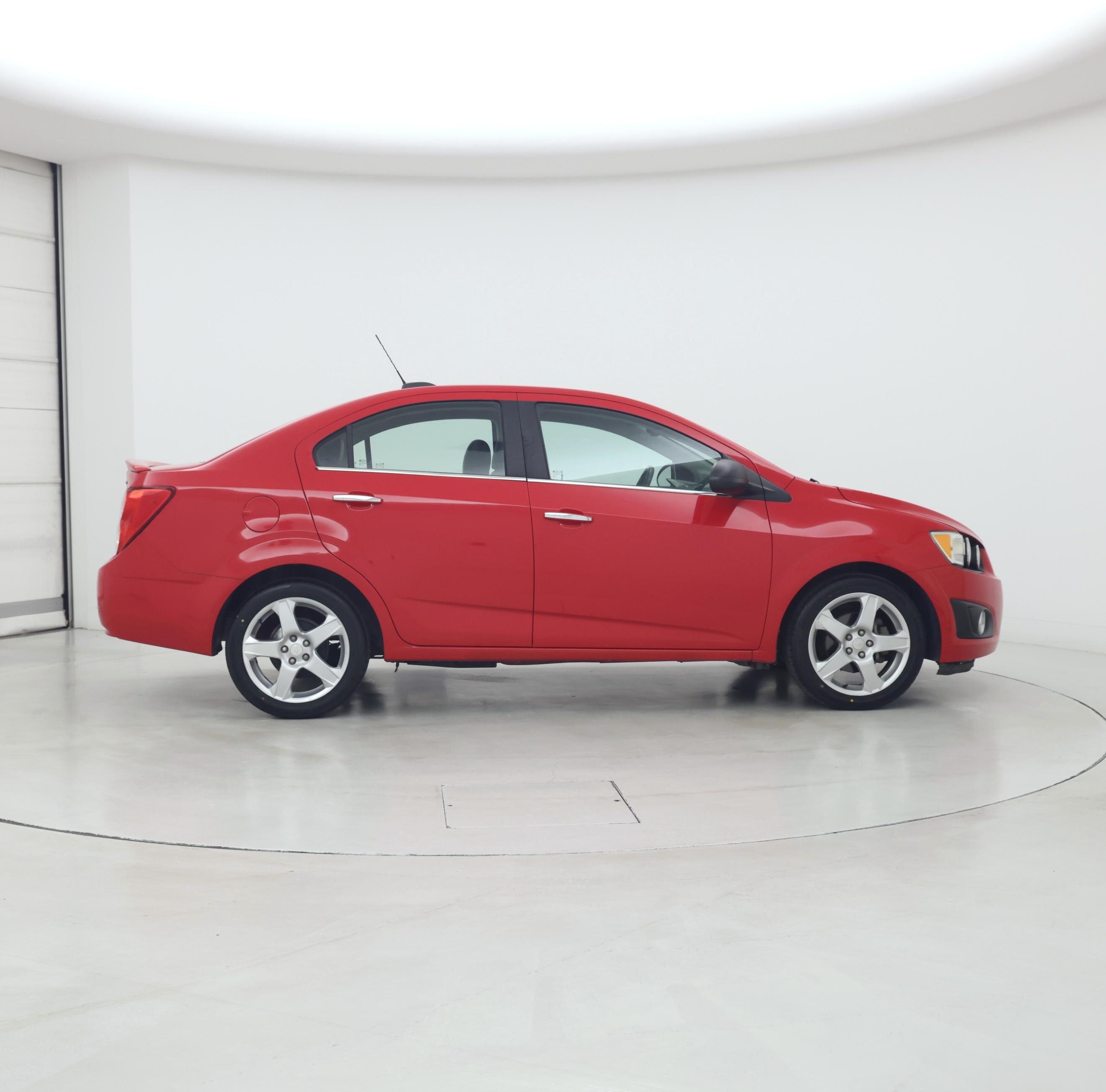 Thumbnail: 2016 Chevrolet Sonic - 7