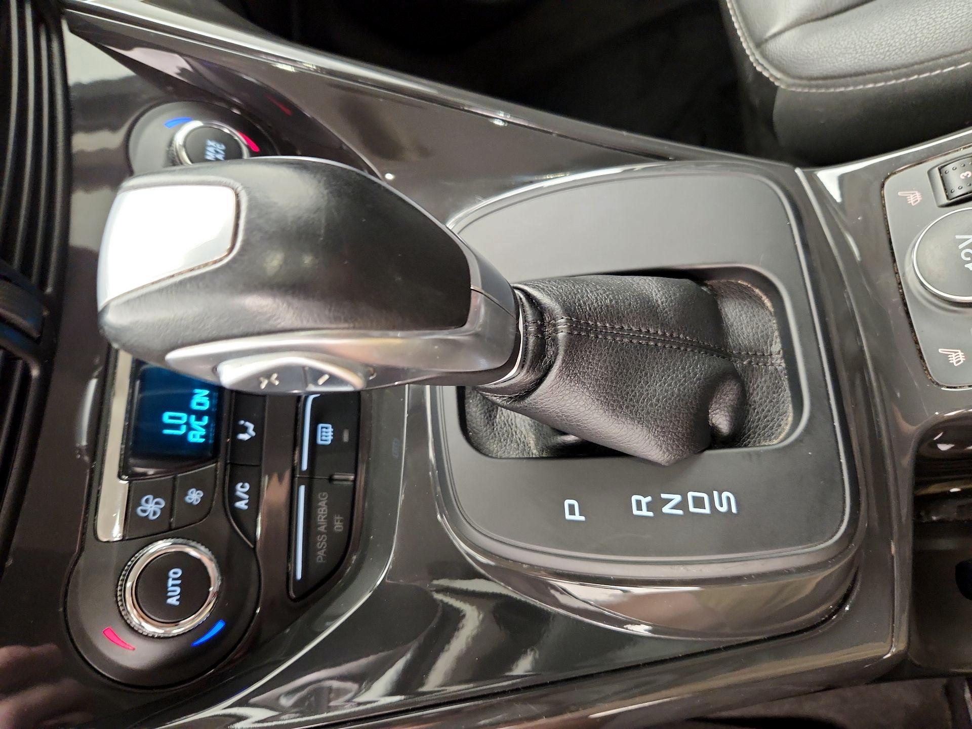 Thumbnail: 2014 Ford Escape - 17
