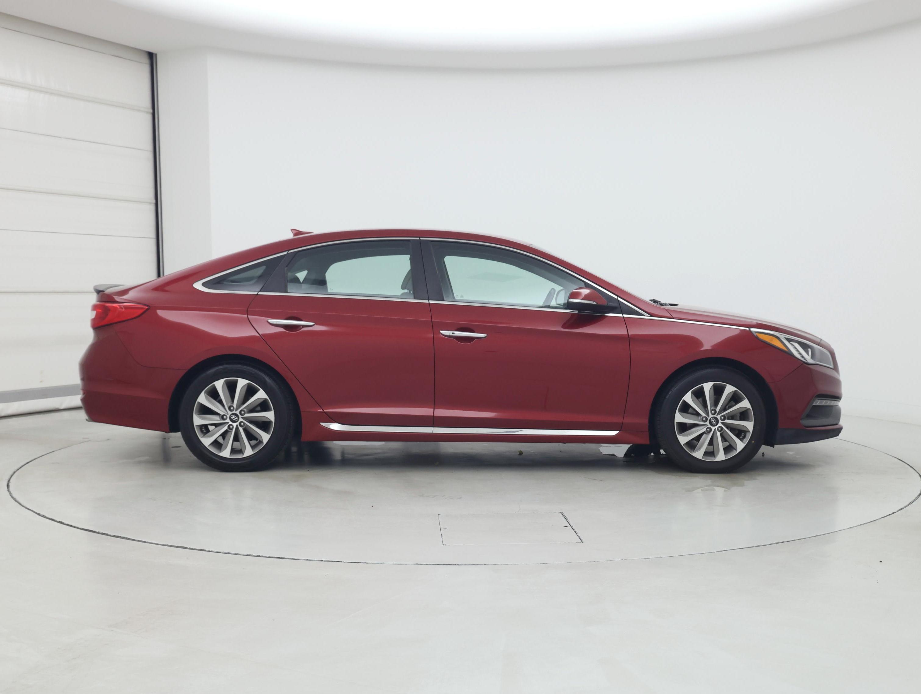 Thumbnail: 2015 Hyundai Sonata - 7