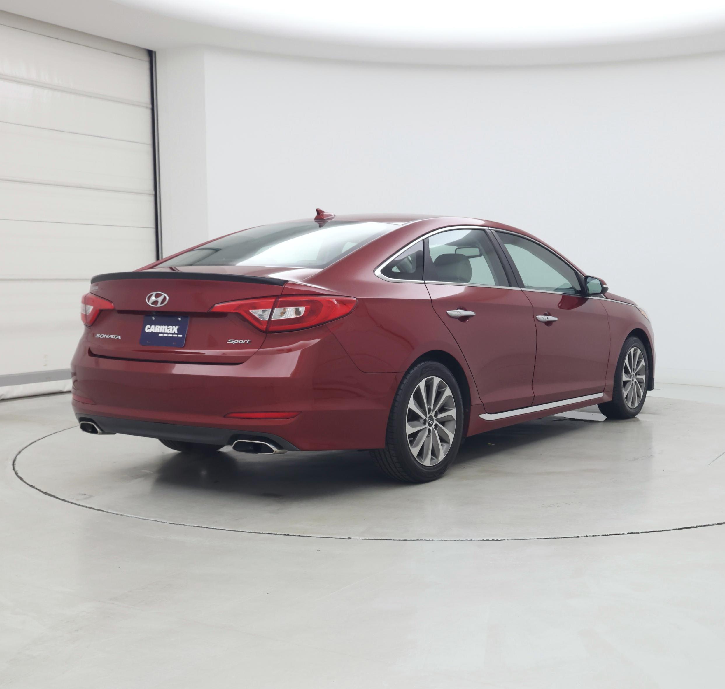 Thumbnail: 2015 Hyundai Sonata - 8