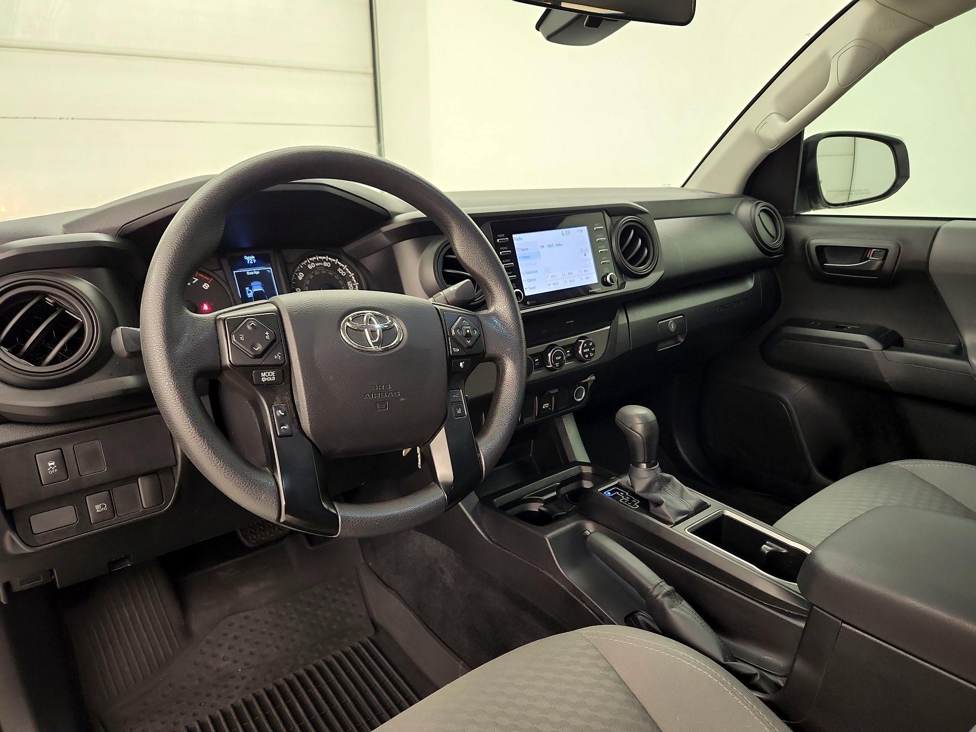 Thumbnail: 2022 Toyota Tacoma - 9